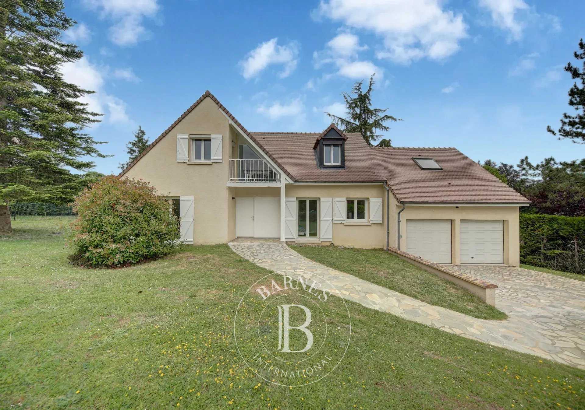 Saint-Nom-la-Bretèche  - House 5 Bedrooms