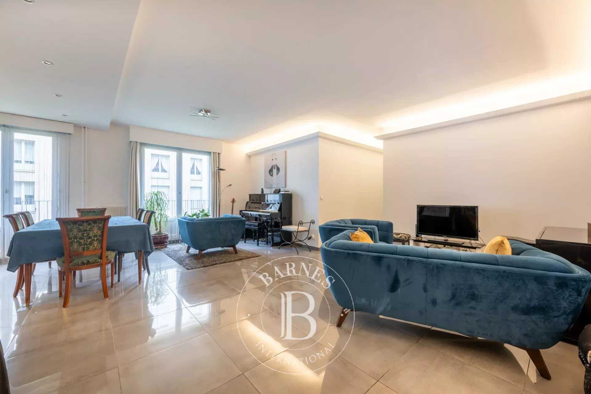 Versailles  - Appartement 6 Pièces 4 Chambres