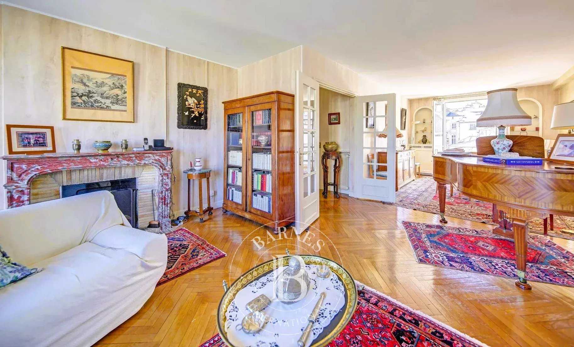 Versailles  - Appartement 4 Pièces 3 Chambres
