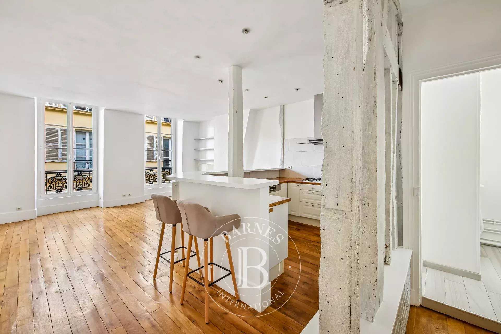 Versailles  - Appartement 3 Pi&egrave;ces 2 Chambres