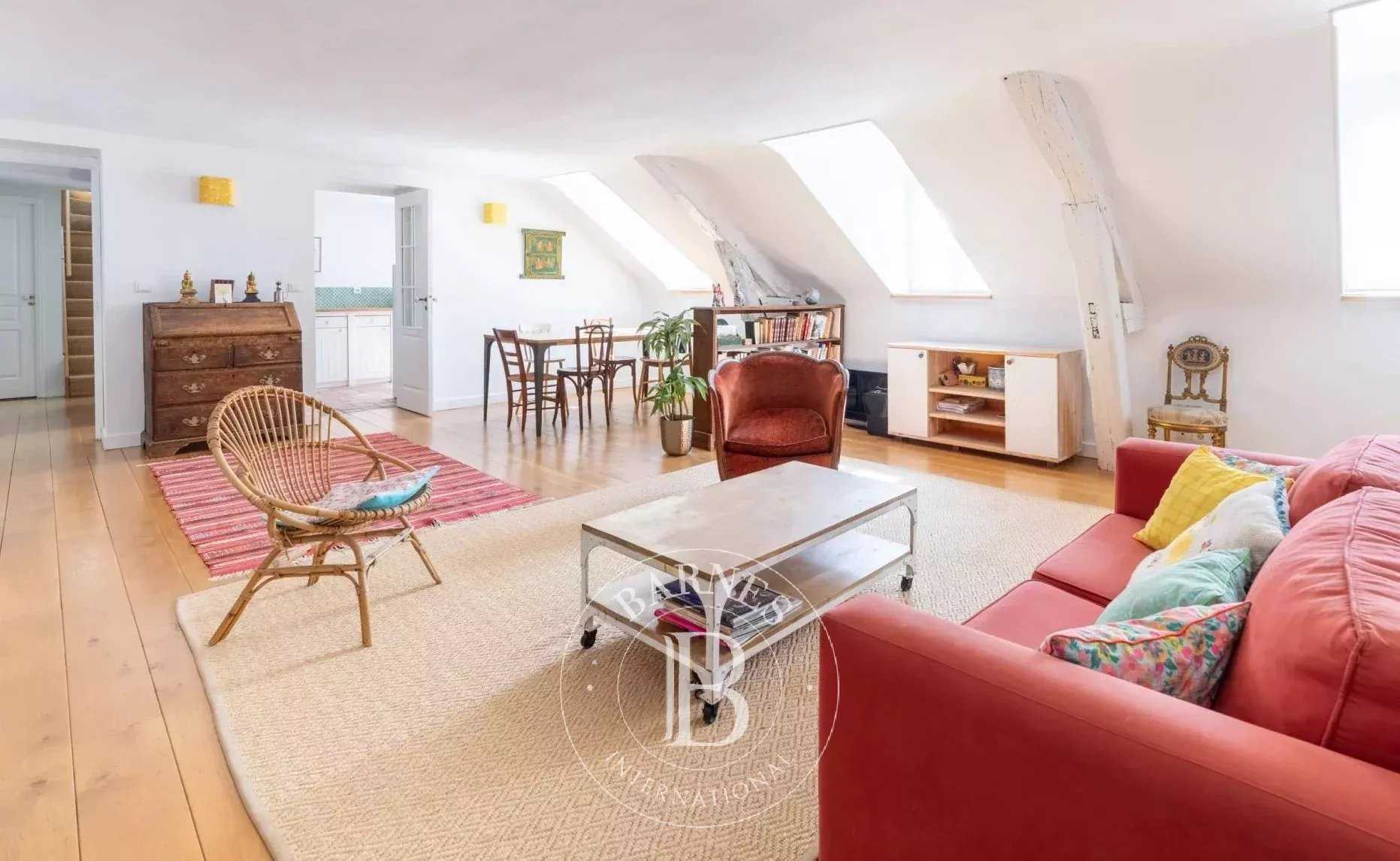 Versailles  - Appartement 5 Pièces 4 Chambres
