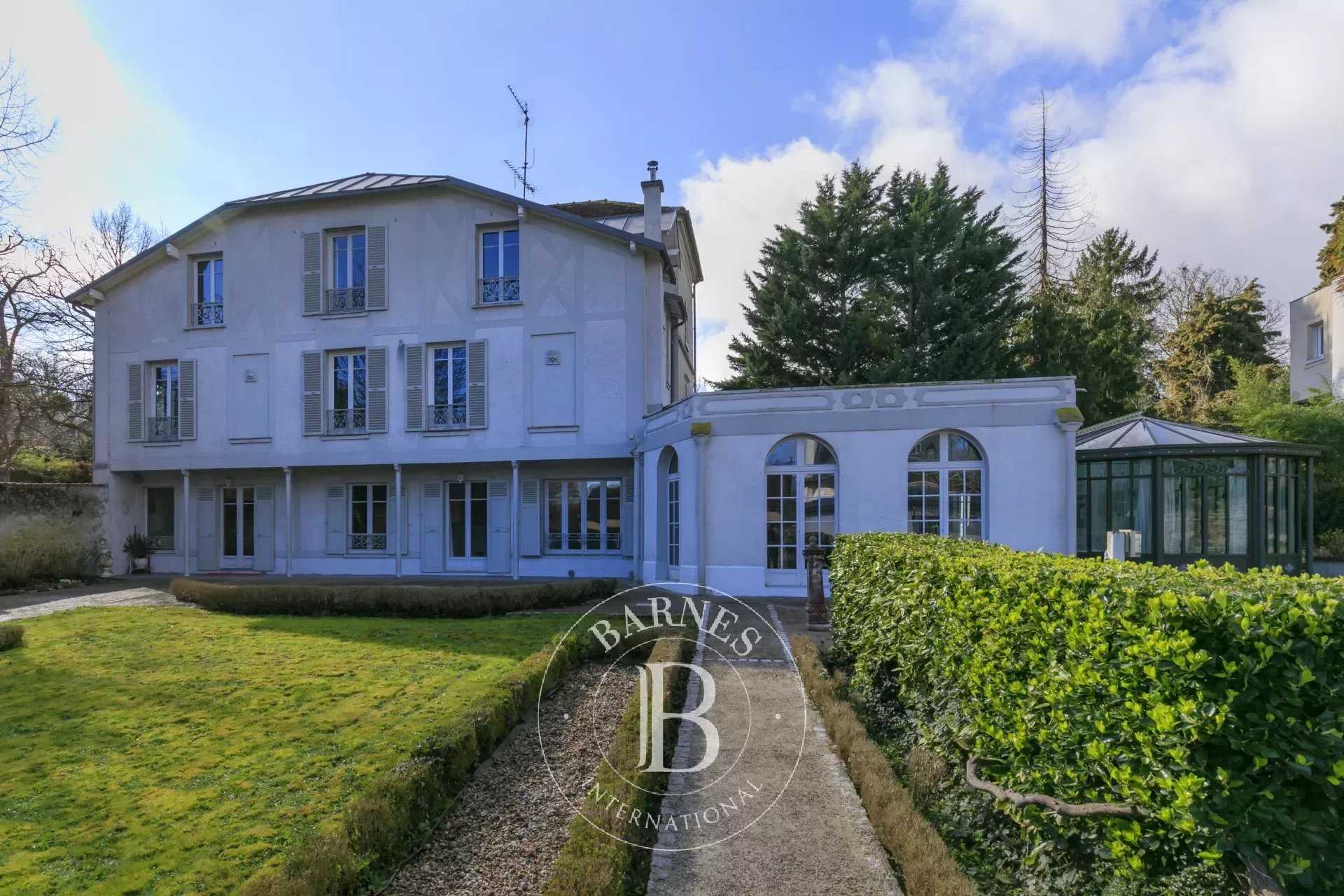 Marly-le-Roi  - House 5 Bedrooms
