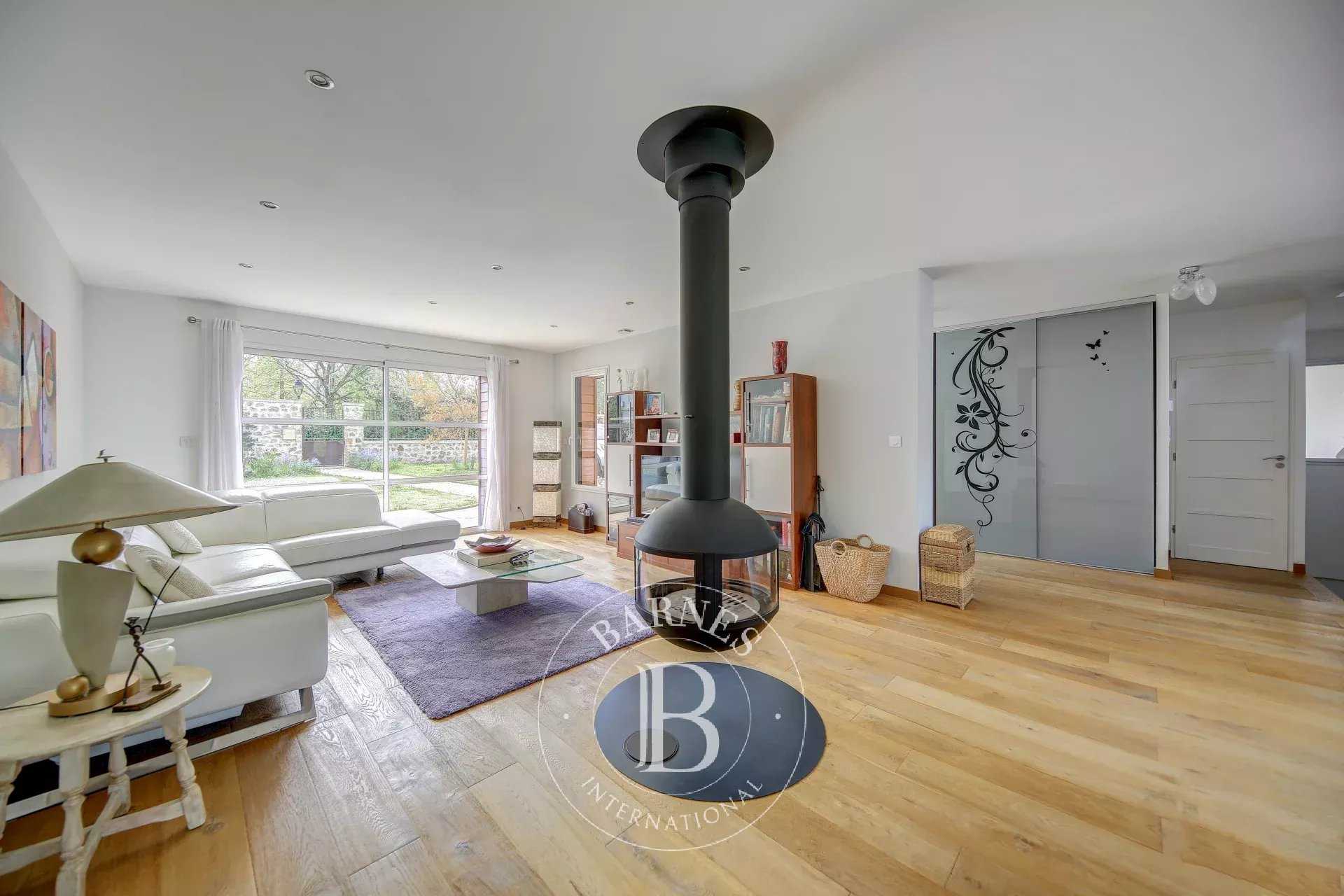 Les Loges-en-Josas  - House 4 Bedrooms