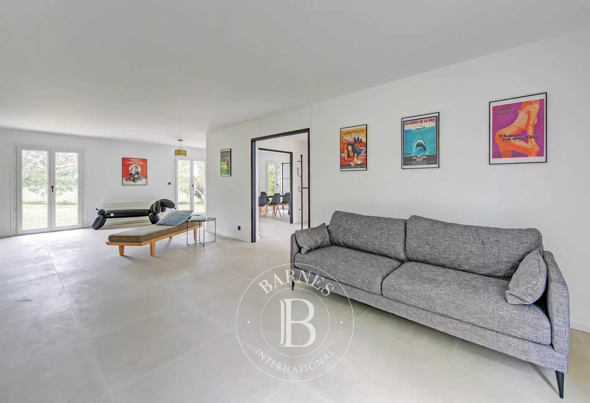 Saint-Nom-la-Bretèche  - House 5 Bedrooms