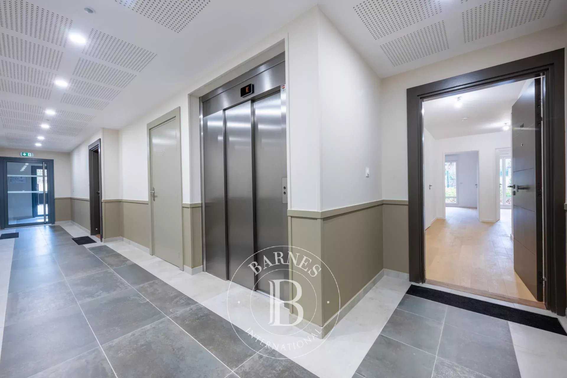 Le Chesnay-Rocquencourt  - Apartment 3 Bedrooms