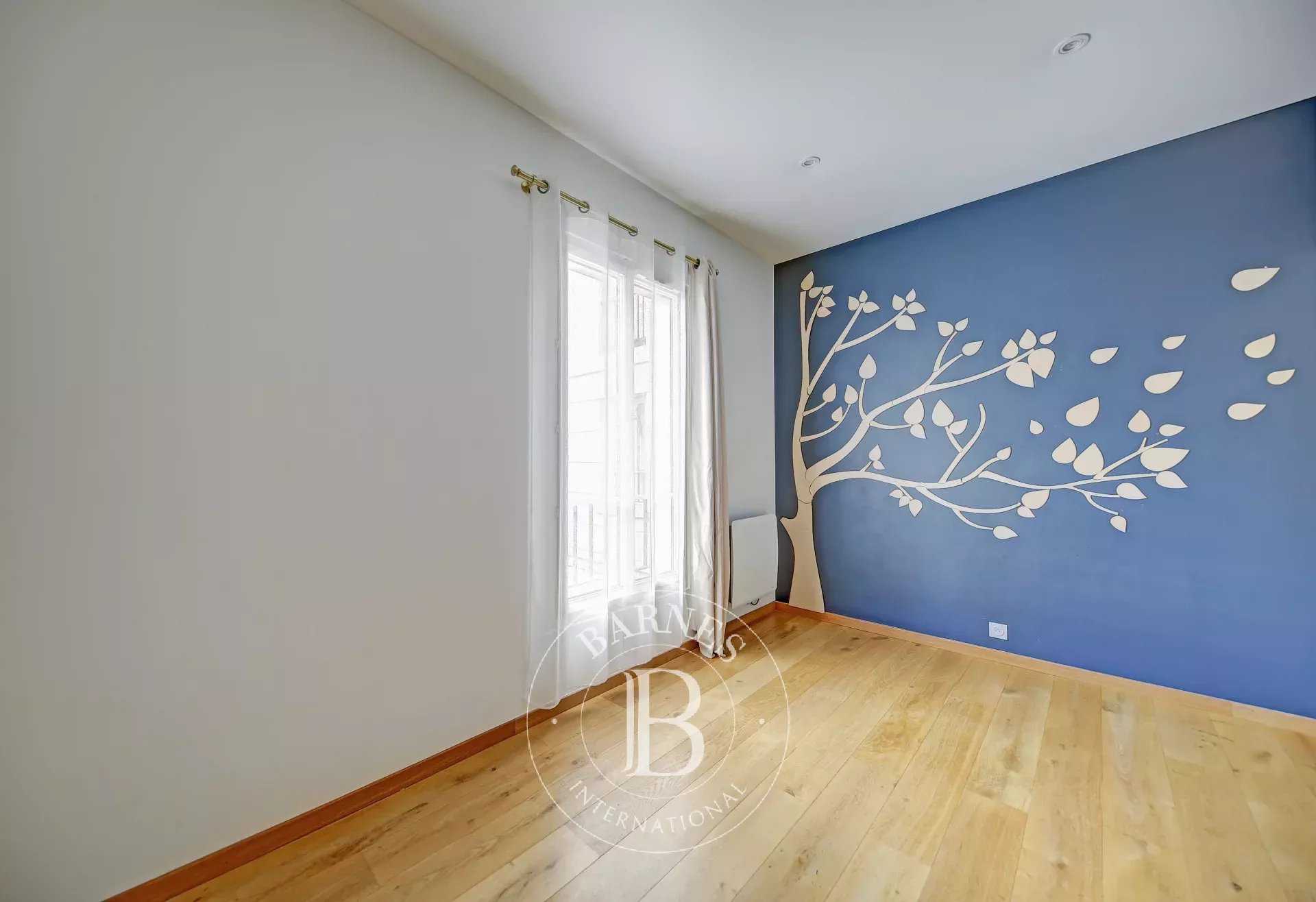 Versailles  - Appartement 5 Pièces 3 Chambres