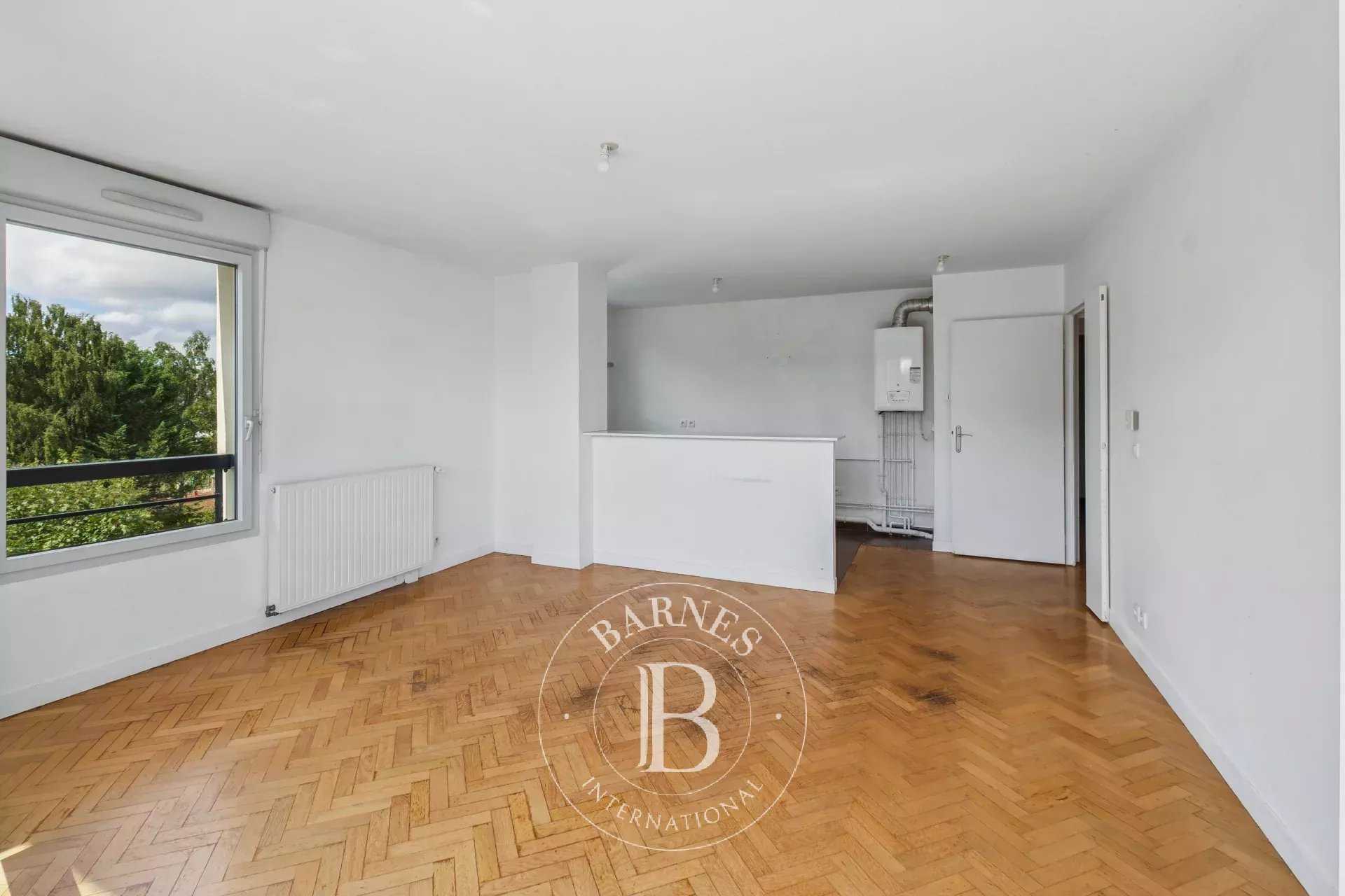 Versailles  - Appartement 3 Pièces 2 Chambres