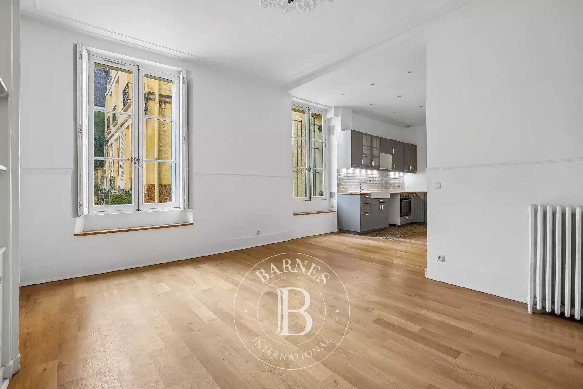 Versailles  - Appartement 4 Pi&egrave;ces 2 Chambres