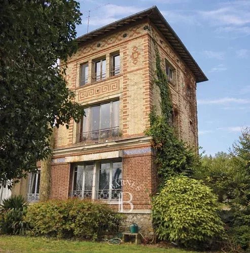 Viroflay  - Maison 5 Pi&egrave;ces 4 Chambres