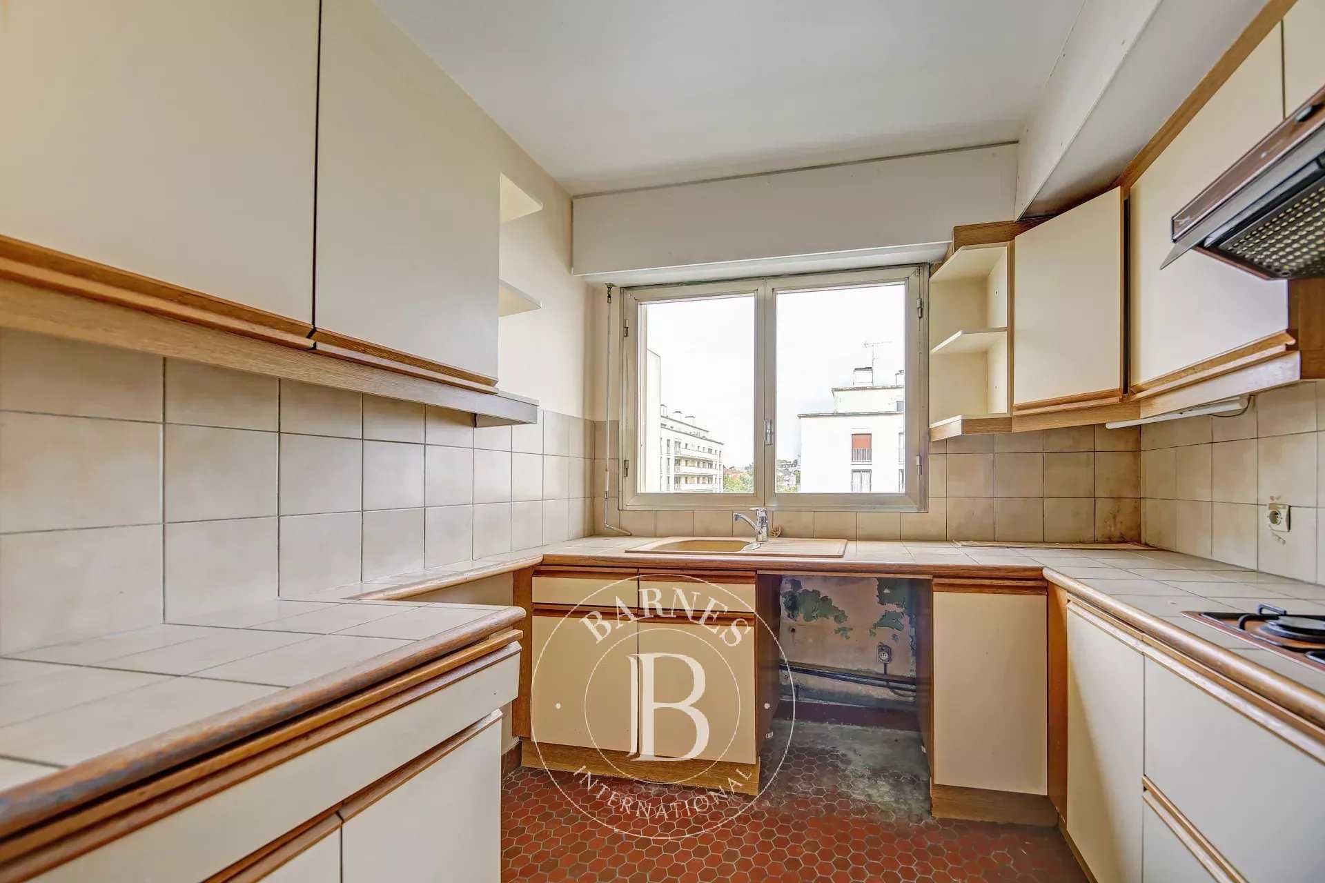 Versailles  - Appartement 5 Pièces 3 Chambres