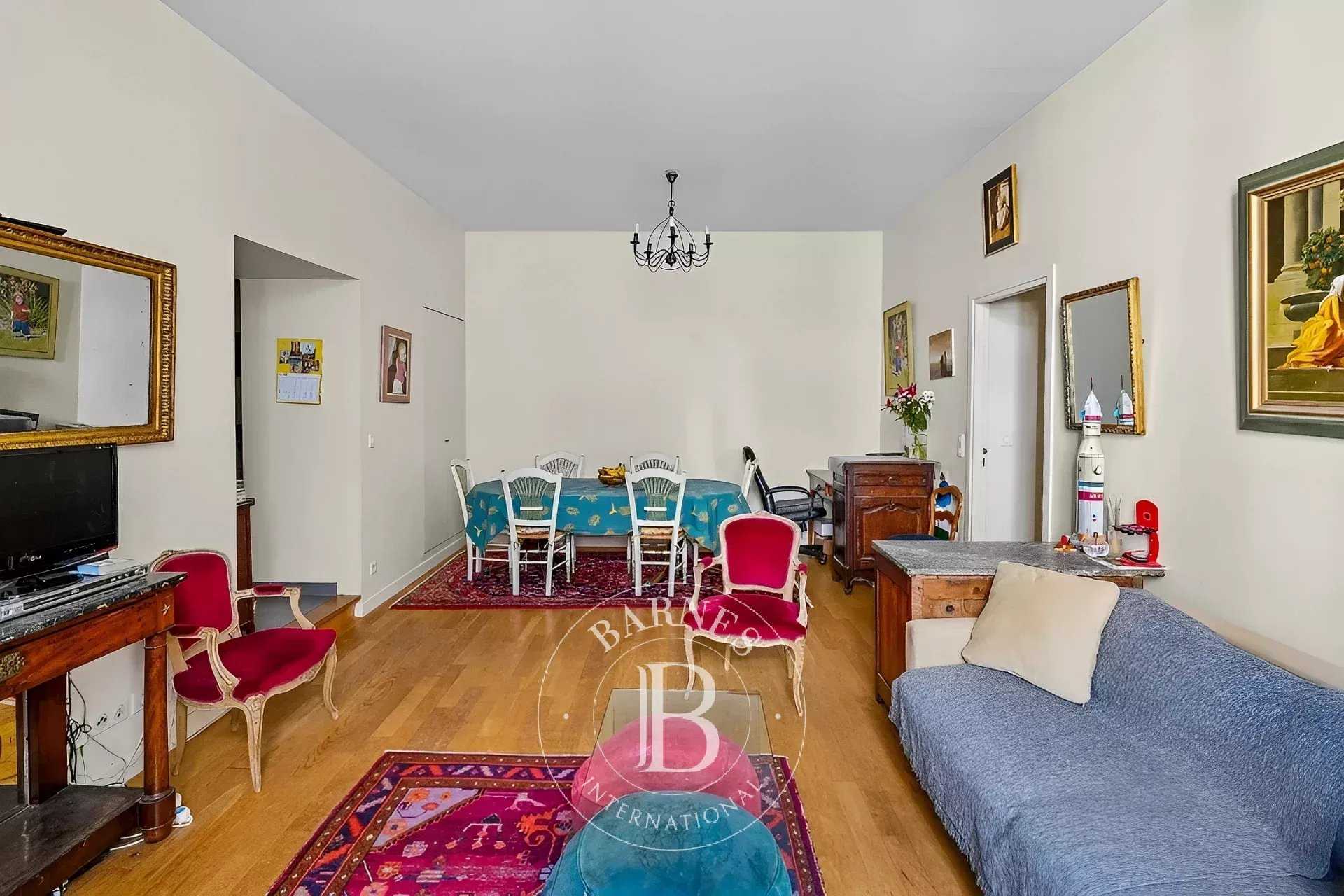 Versailles  - Appartement 3 Pi&egrave;ces 2 Chambres