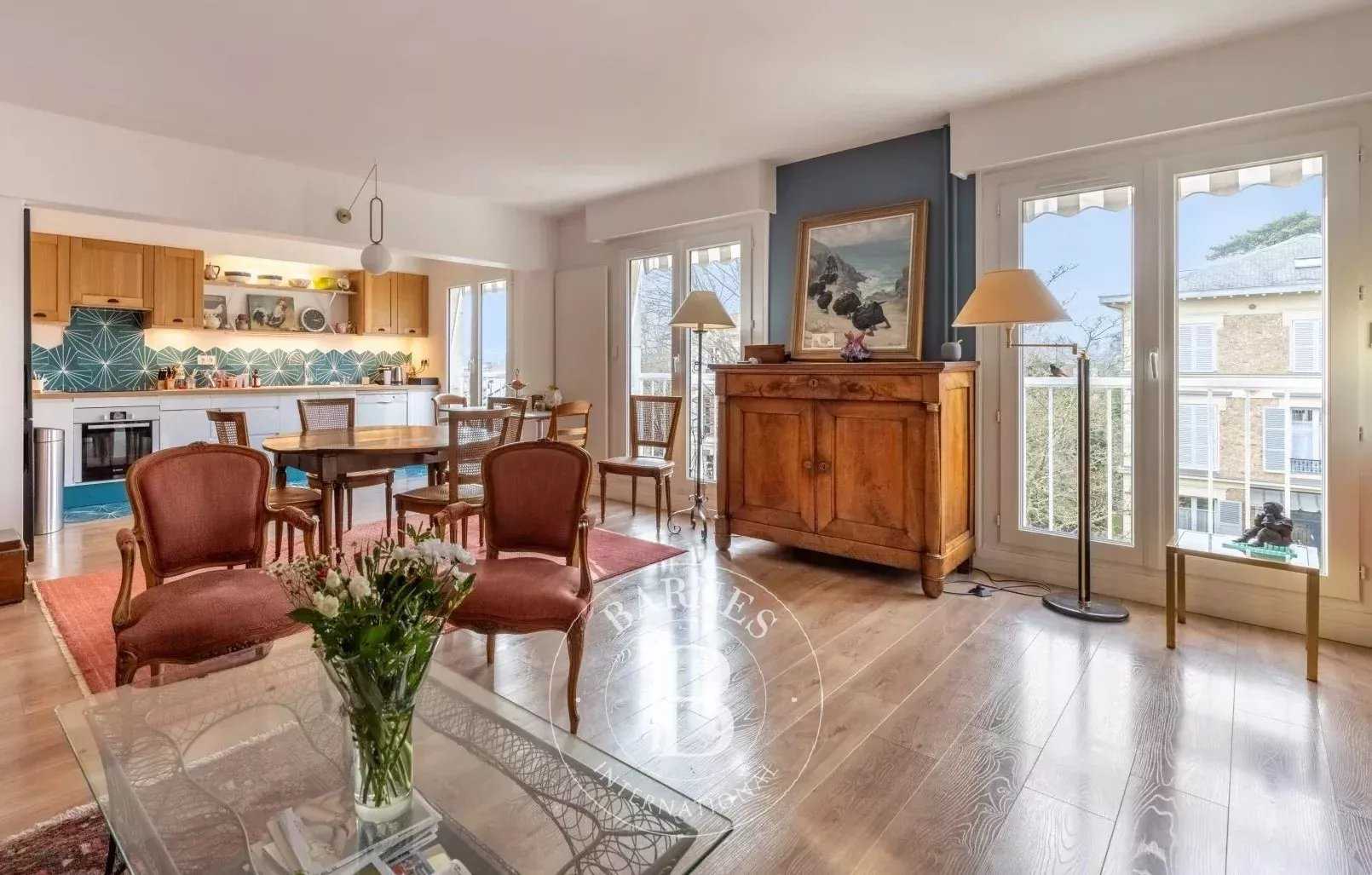 Versailles  - Appartement 4 Pièces 3 Chambres