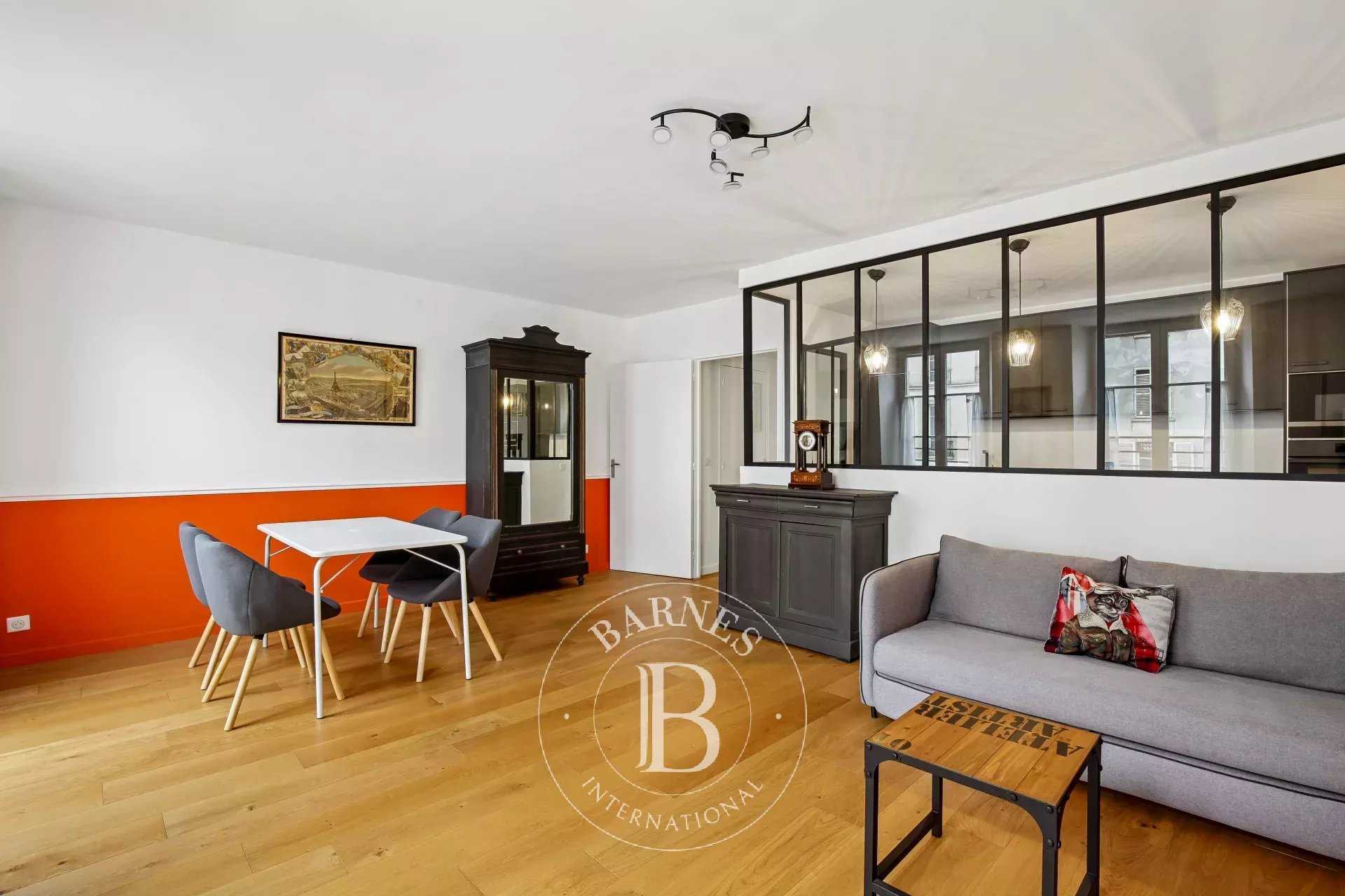 Versailles  - Appartement 3 Pi&egrave;ces 2 Chambres