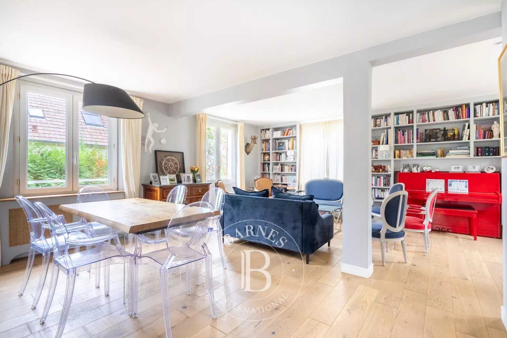 Le Chesnay-Rocquencourt  - House 5 Bedrooms