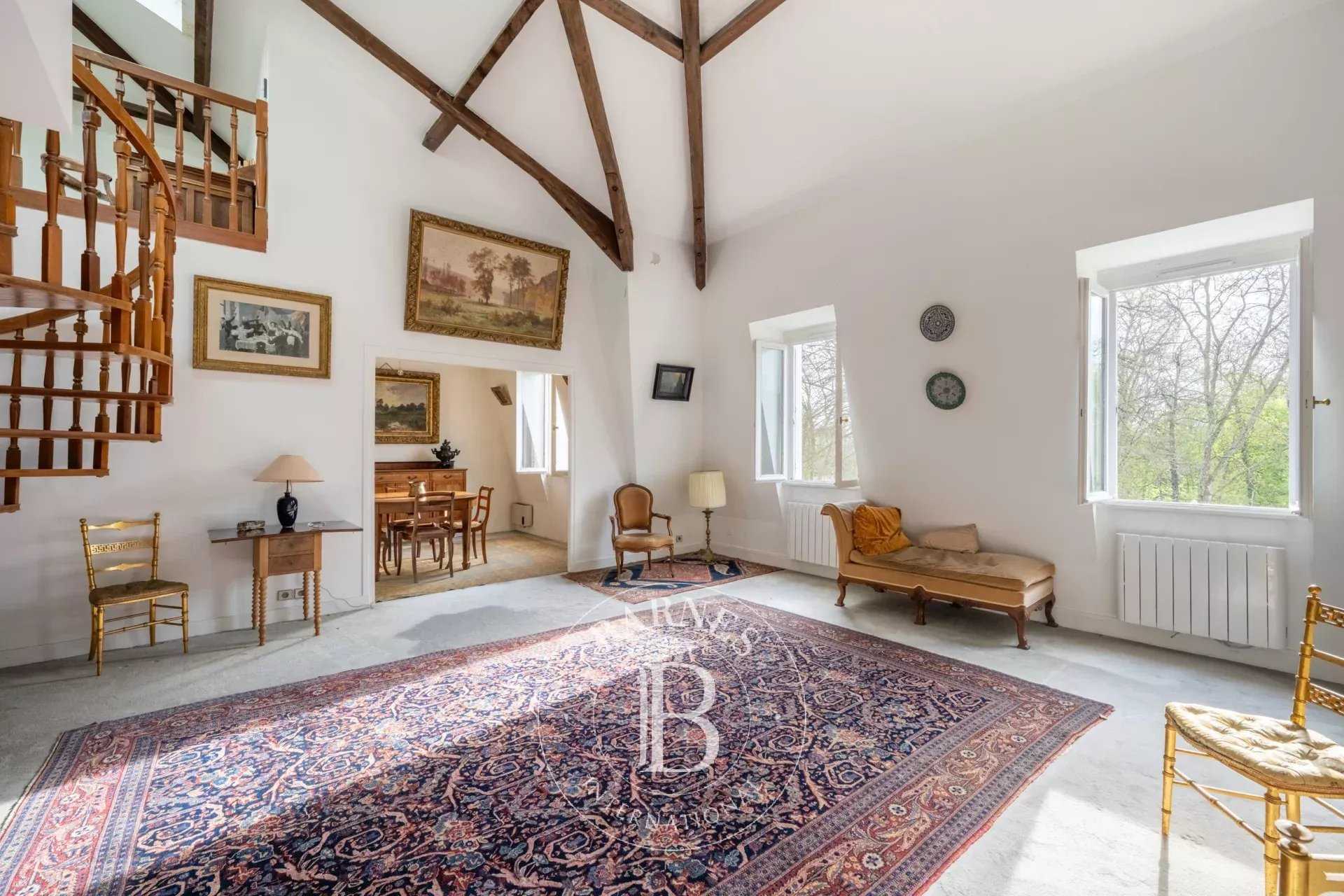Versailles  - Apartment 5 Bedrooms