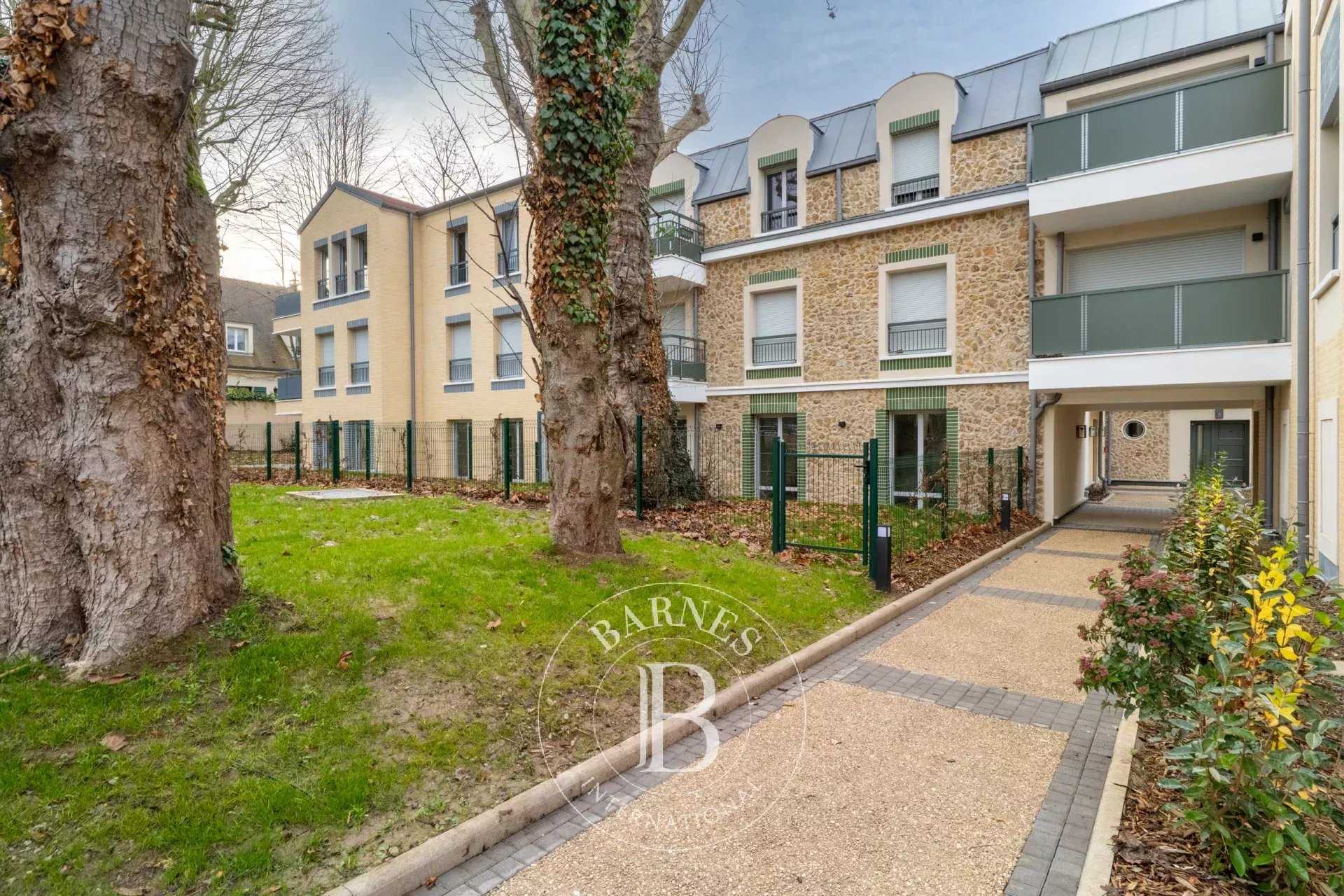 Le Chesnay-Rocquencourt  - Apartment 3 Bedrooms