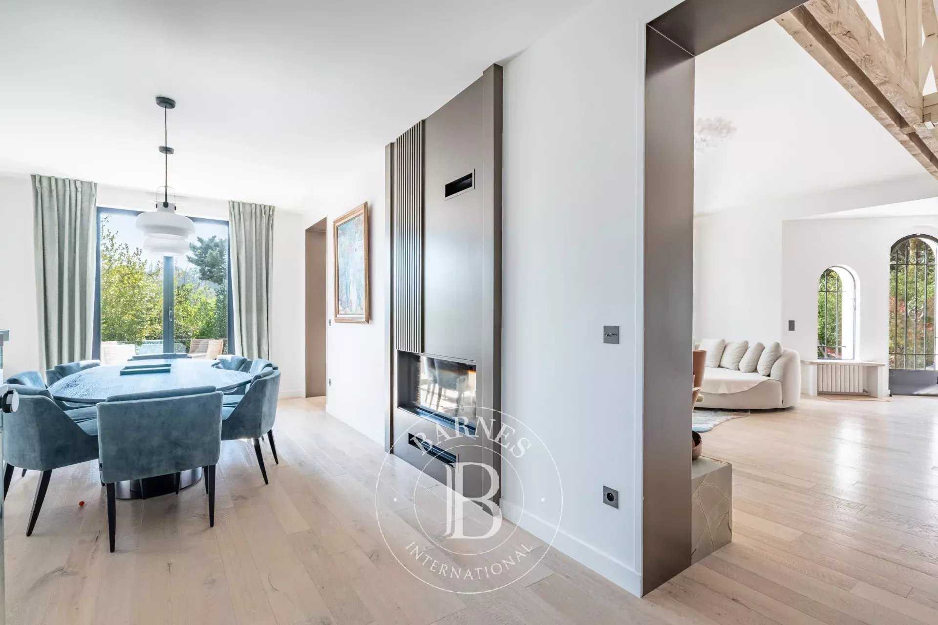 La Celle-Saint-Cloud  - House 5 Bedrooms