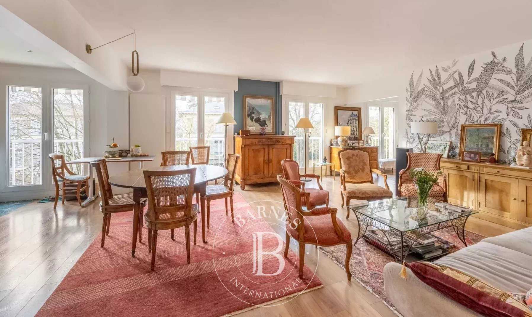 Versailles  - Appartement 4 Pièces 3 Chambres