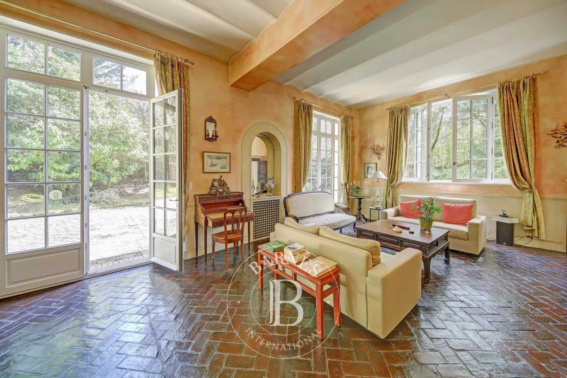 Versailles  - House 6 Bedrooms