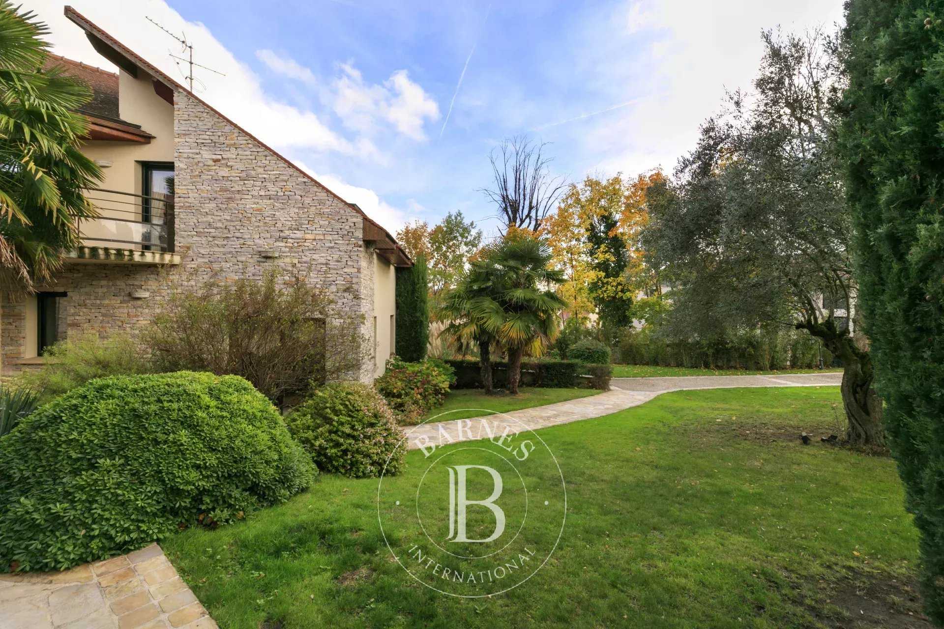 Verrières-le-Buisson  - House 7 Bedrooms