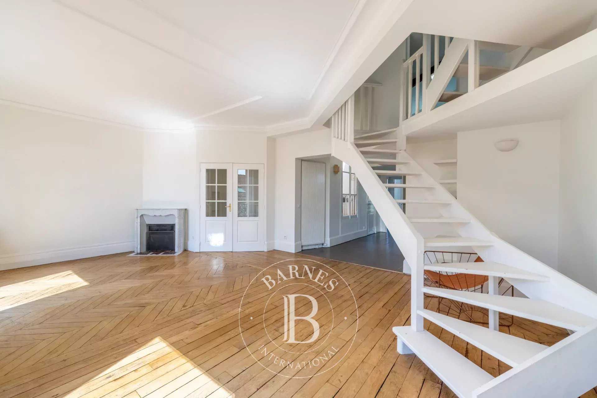 Versailles  - Appartement 5 Pièces 4 Chambres