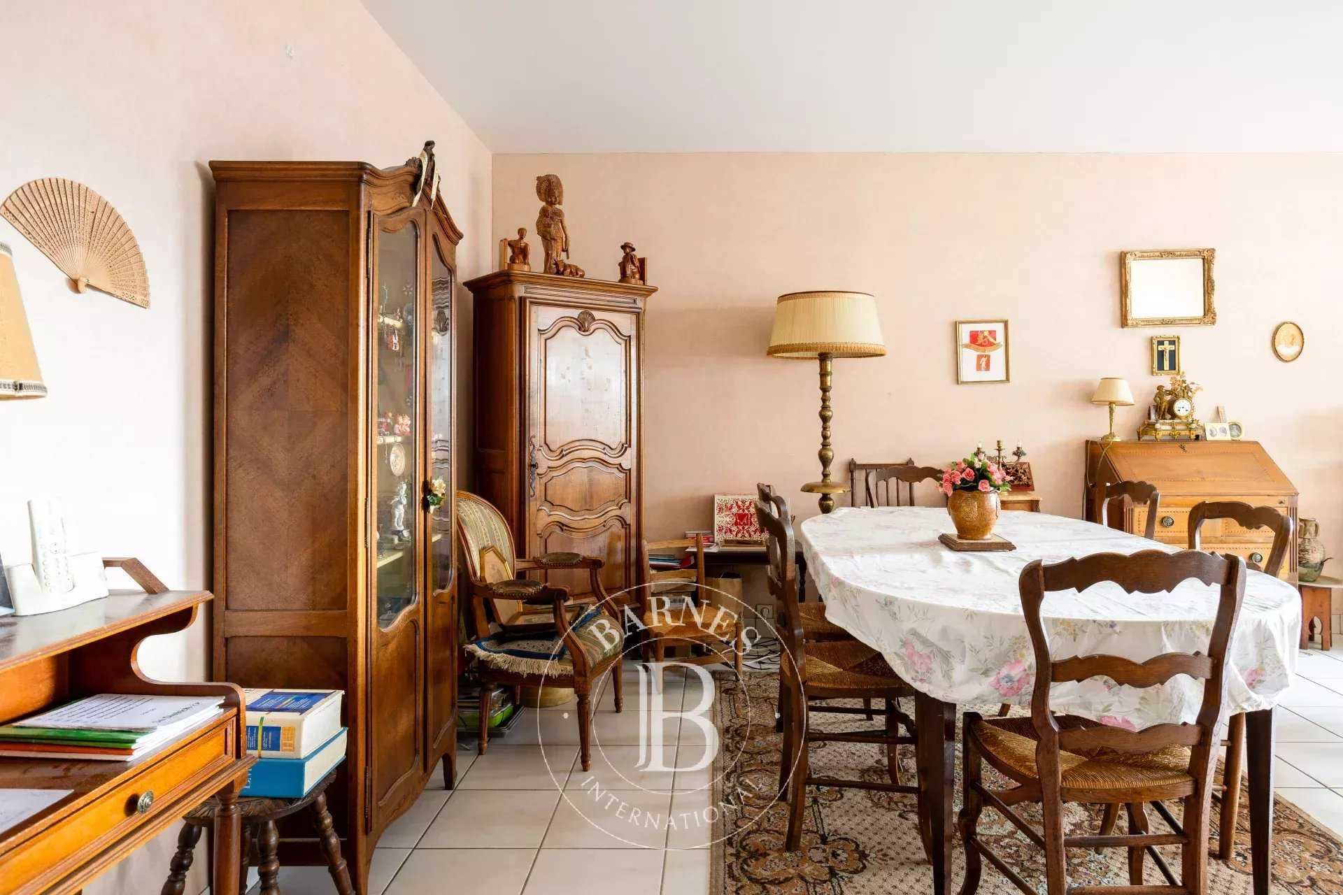 Le Chesnay  - Appartement 5 Pièces 3 Chambres
