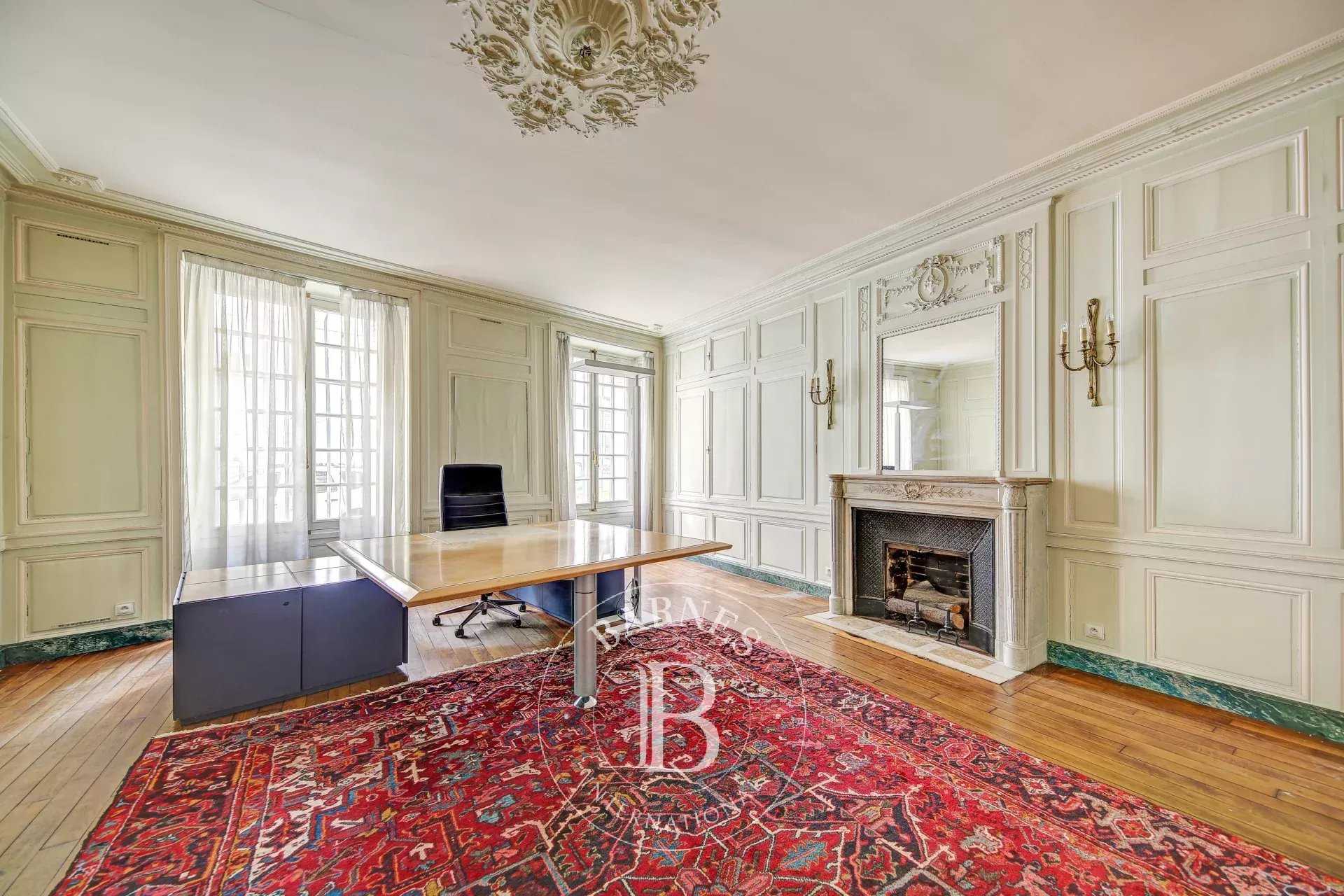 Versailles  - House 8 Bedrooms