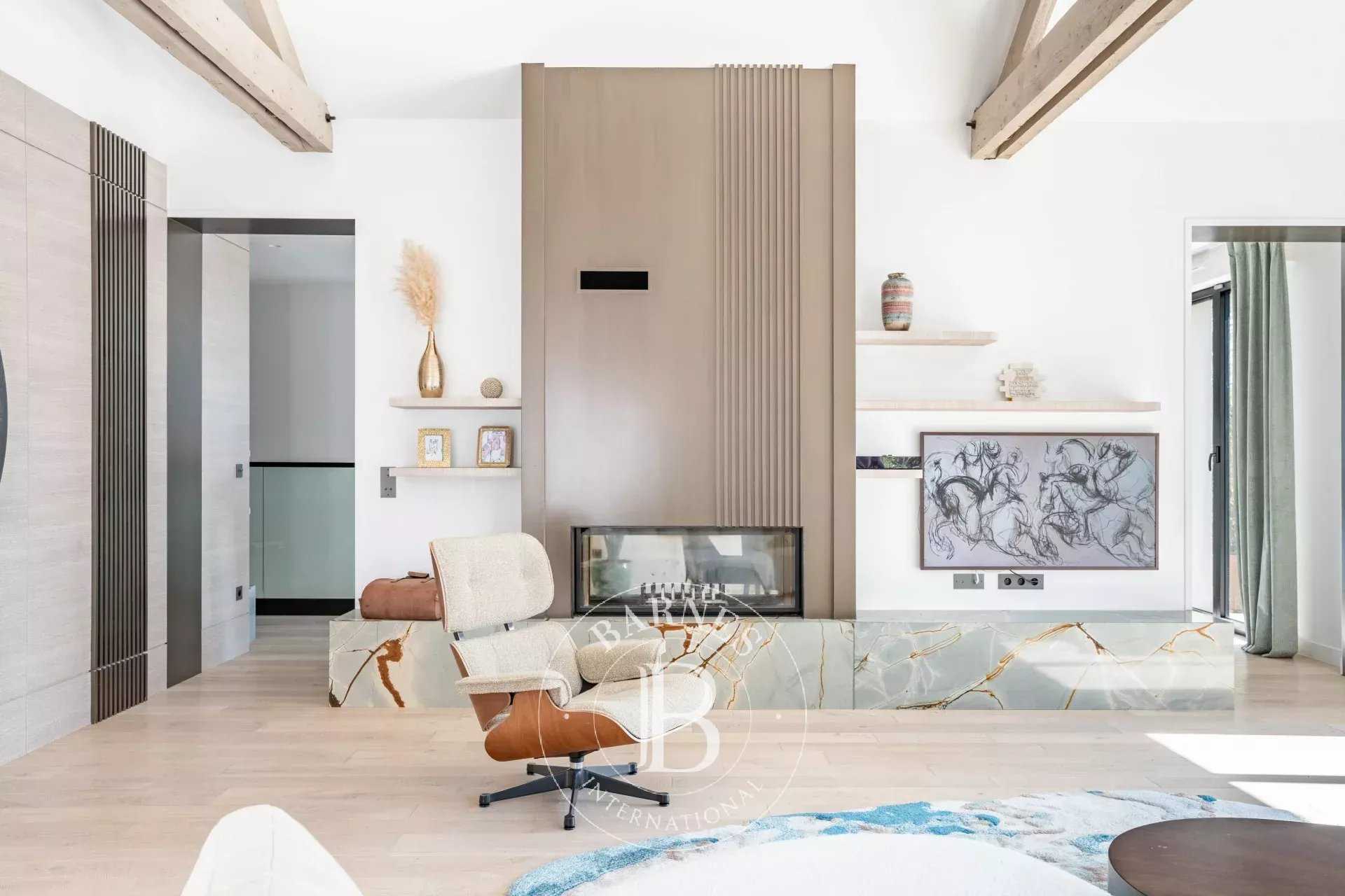 La Celle-Saint-Cloud  - House 5 Bedrooms