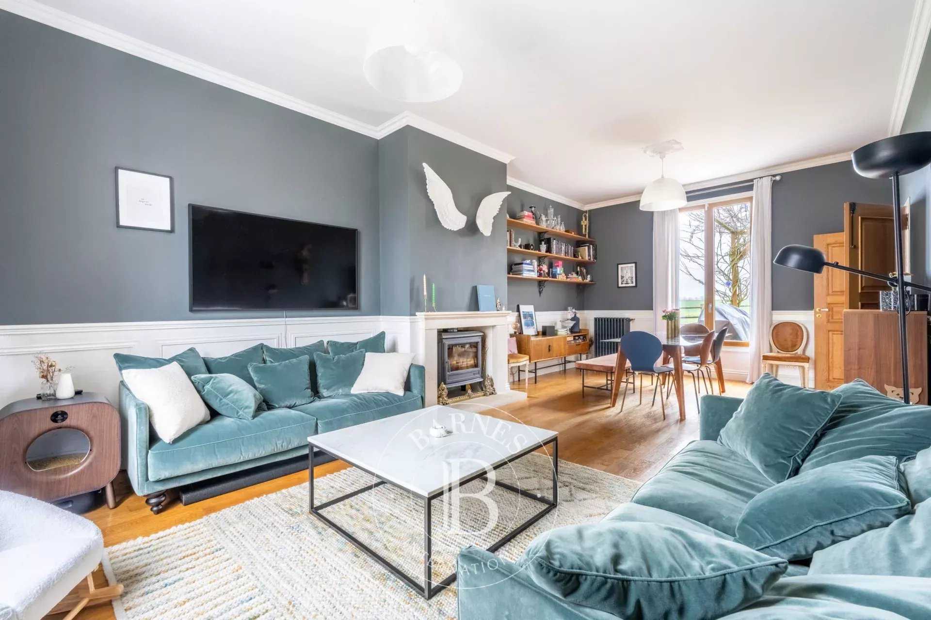 Montfort-l'Amaury  - Maison 5 Pi&egrave;ces 4 Chambres