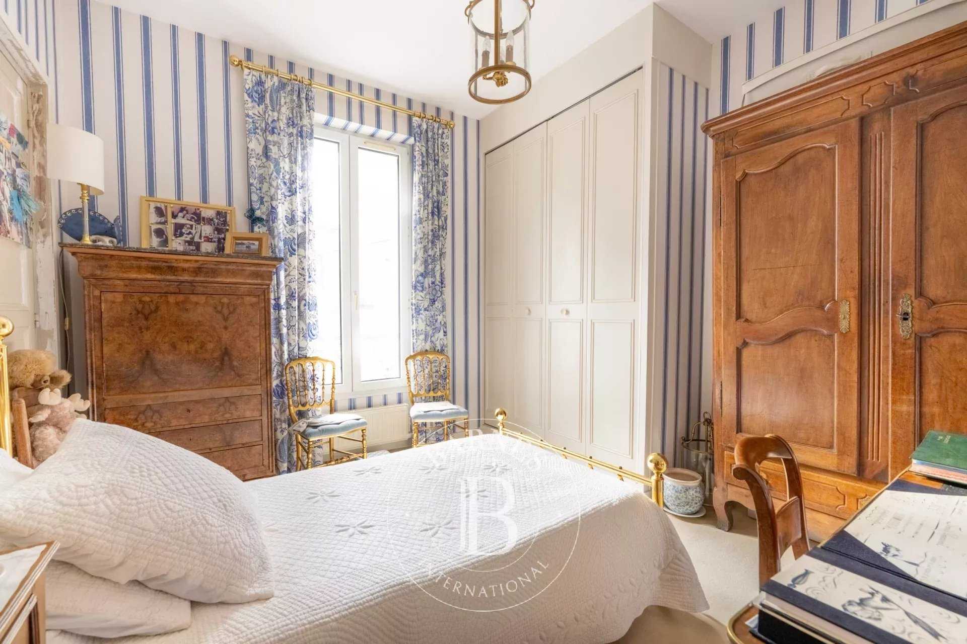 House Versailles  -  ref 86207483 (picture 2)