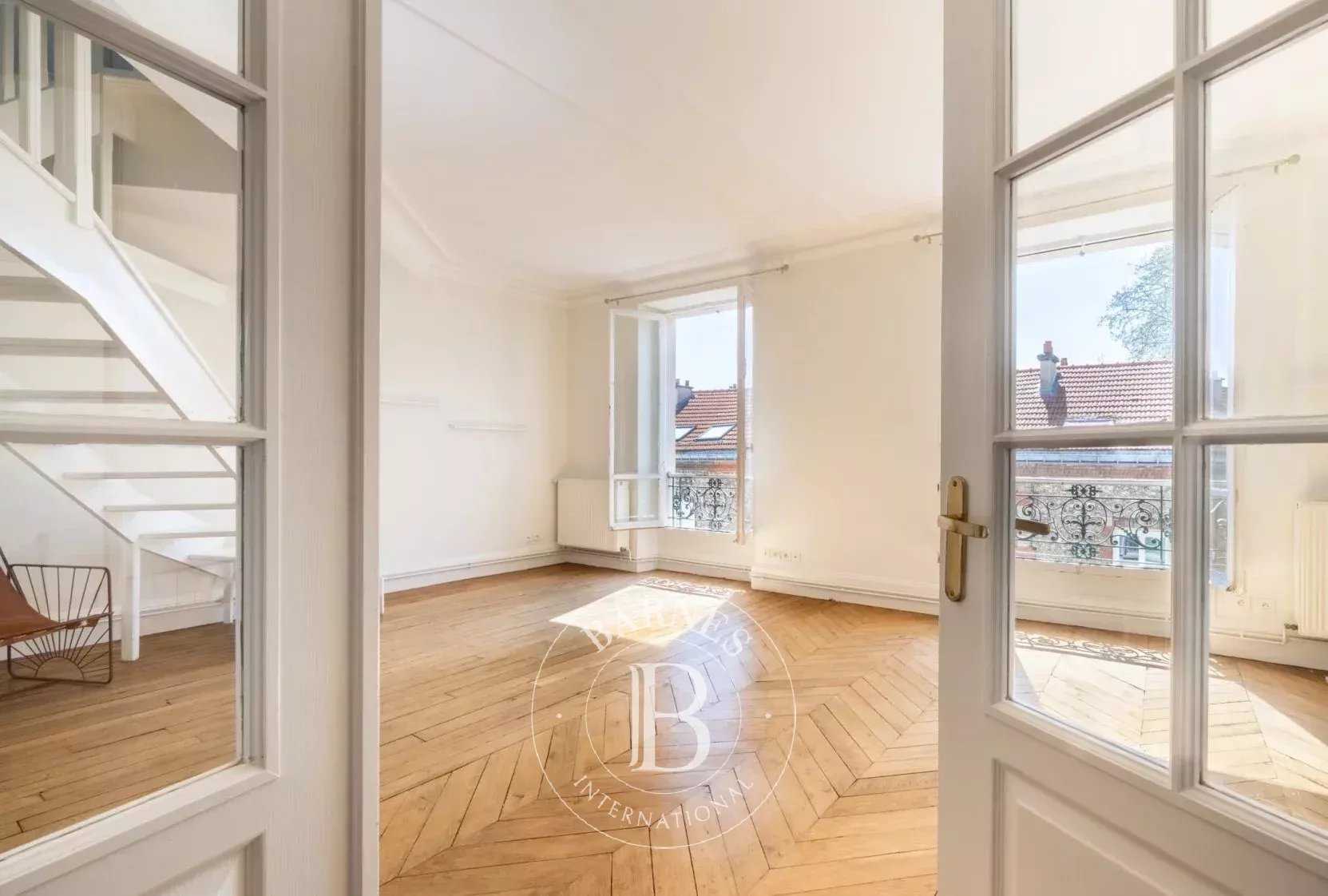 Appartement Versailles  -  ref 85792516 (picture 2)