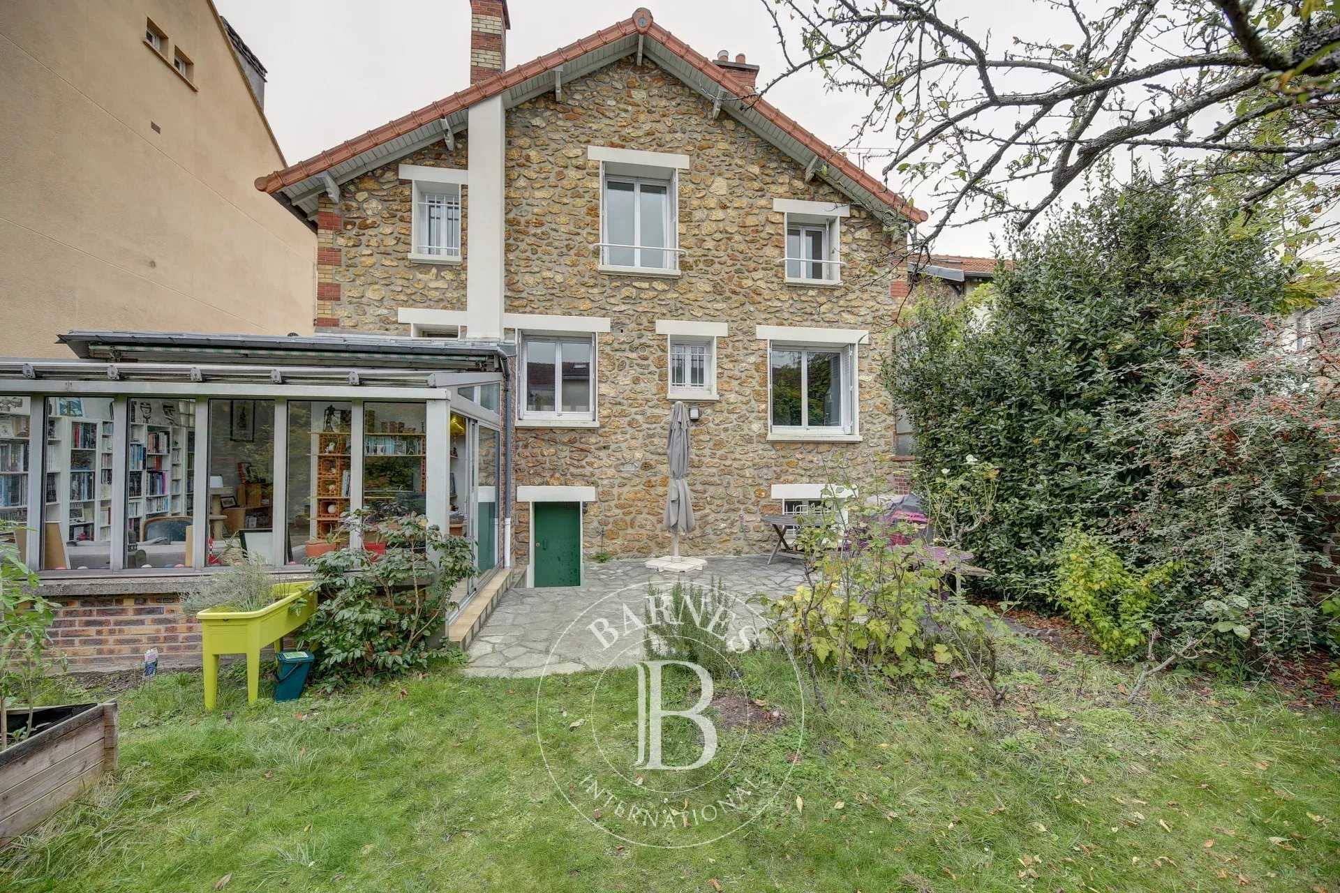 Maison Versailles  -  ref 86352788 (picture 1)