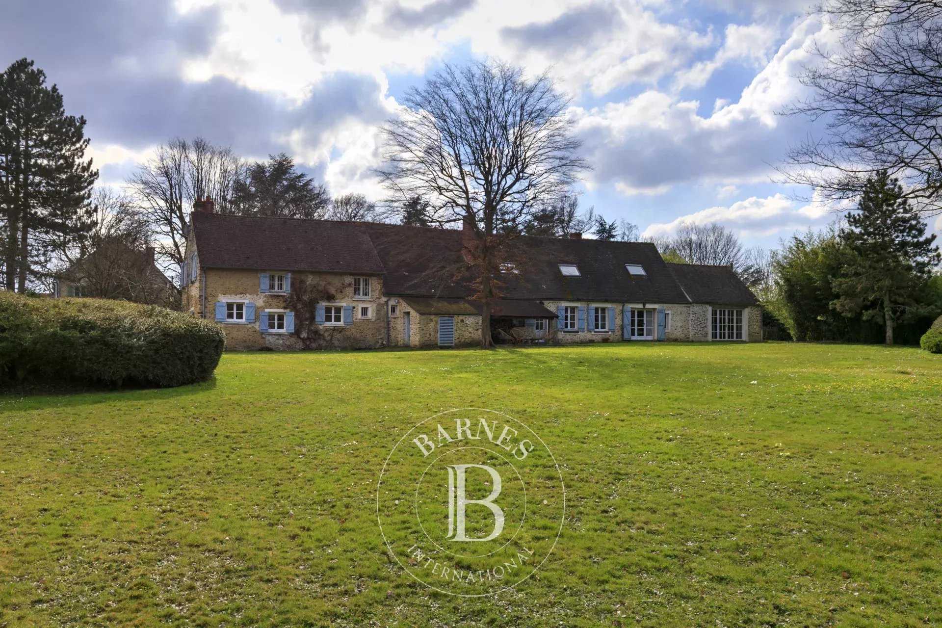 Maison Montfort-l'Amaury  -  ref 85598803 (picture 2)