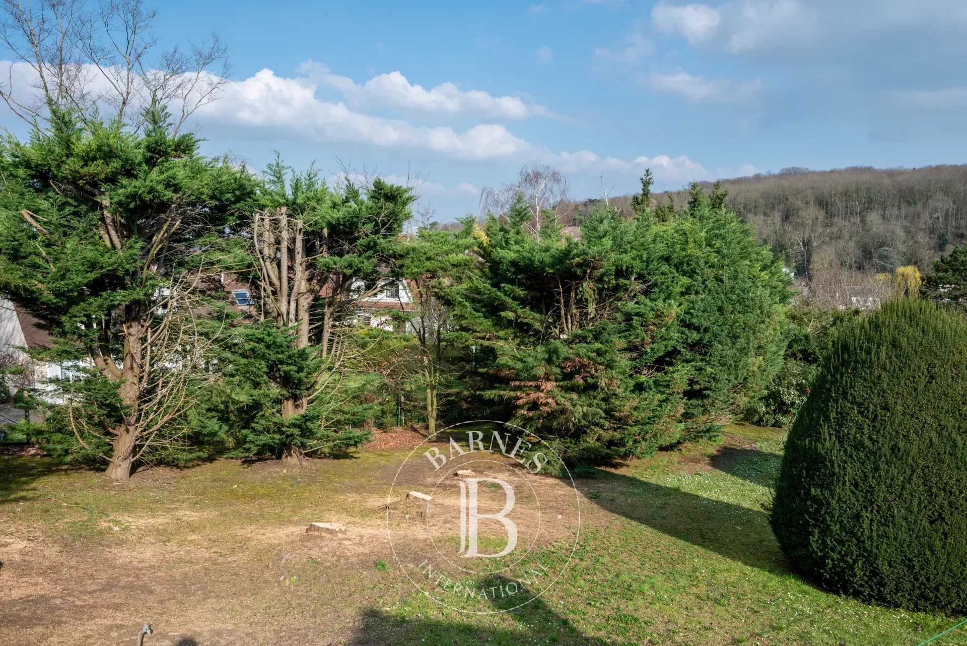 Building land Bougival  -  ref 84316008 (picture 3)