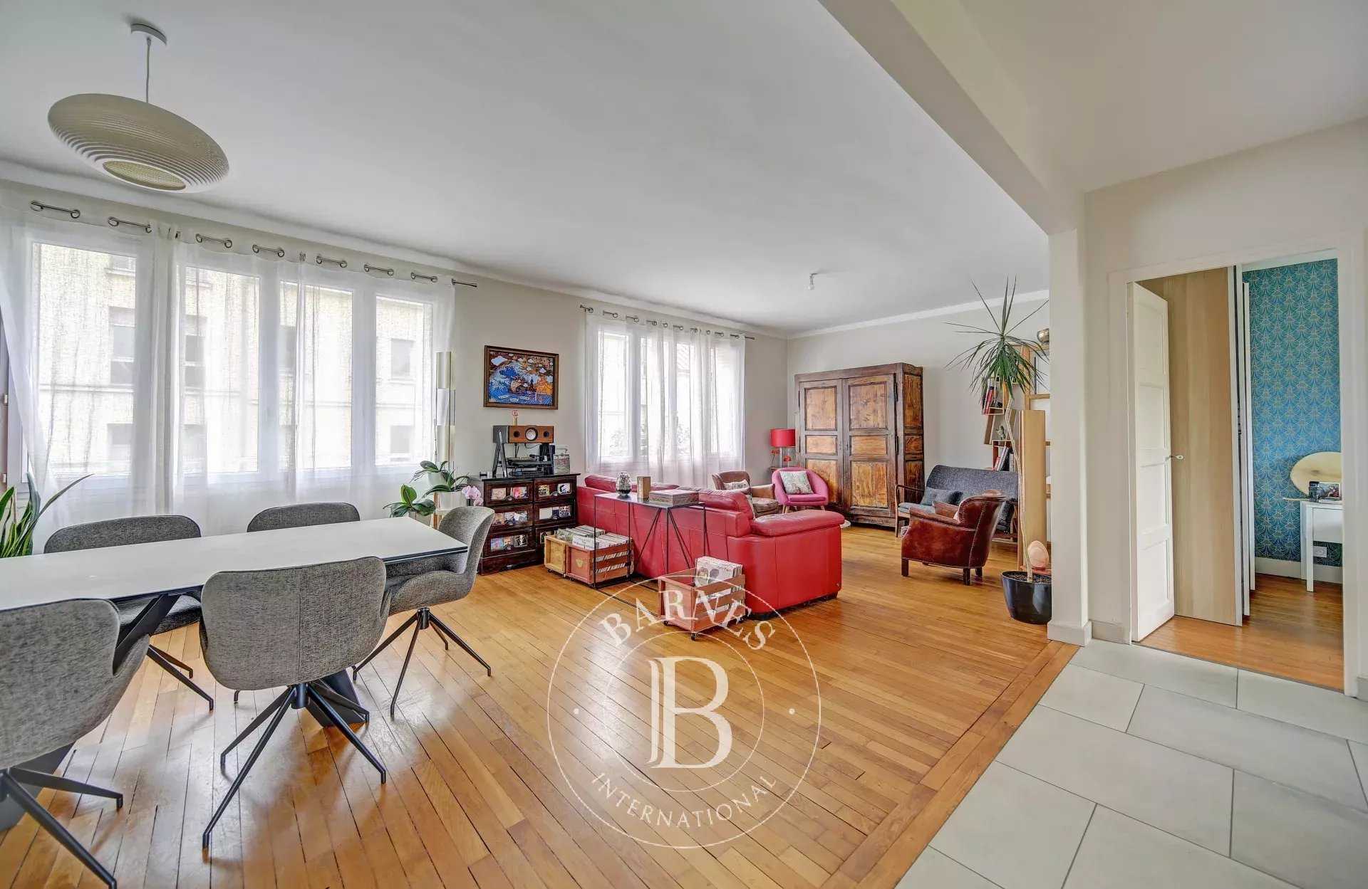 Maison Versailles  -  ref 86352788 (picture 2)