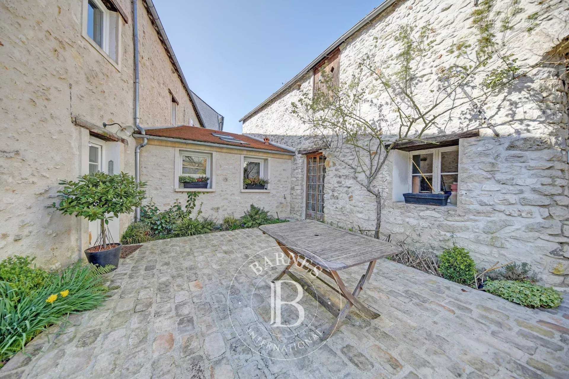 Maison Crespières  -  ref 85745263 (picture 1)