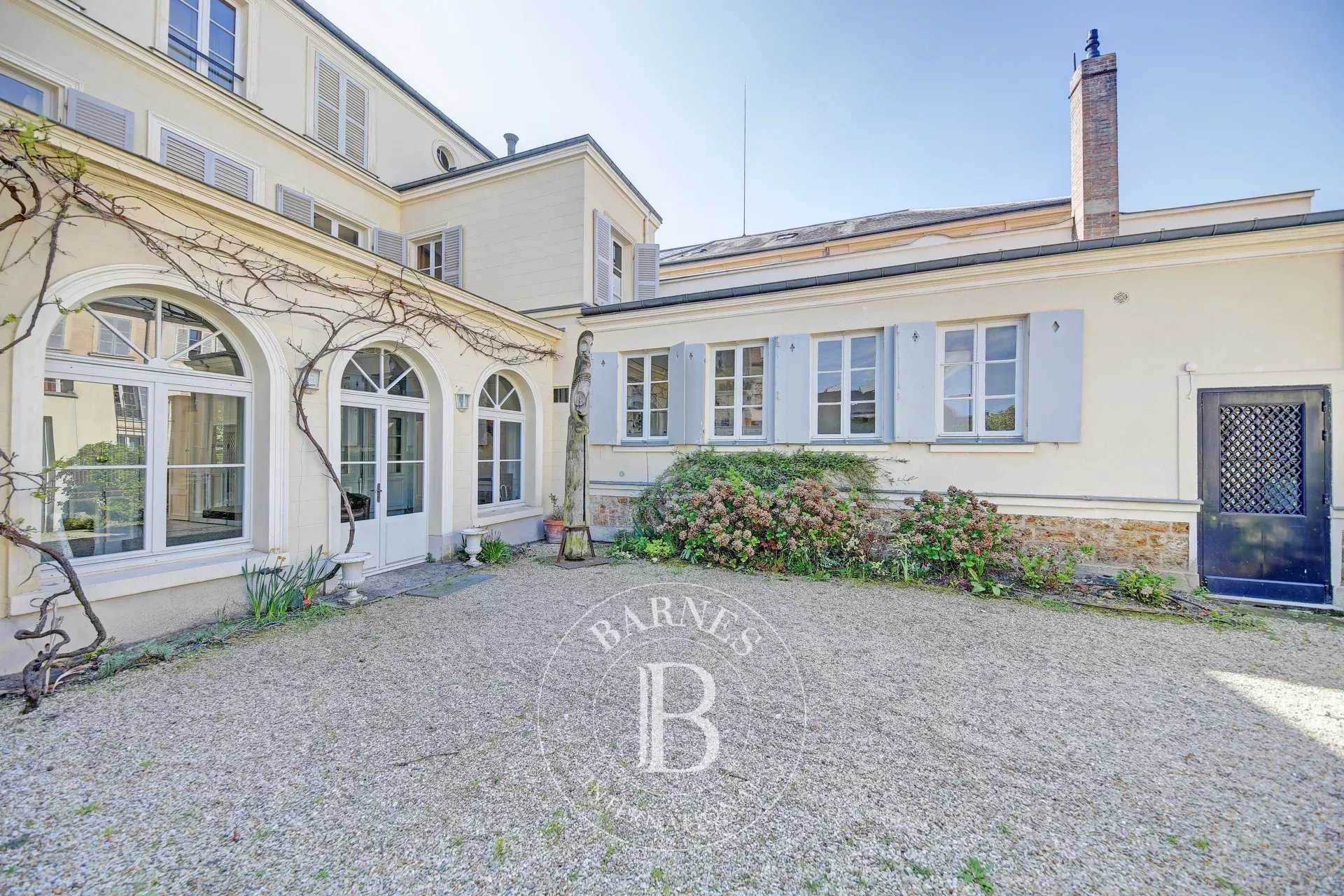 Maison Versailles  -  ref 85793888 (picture 3)