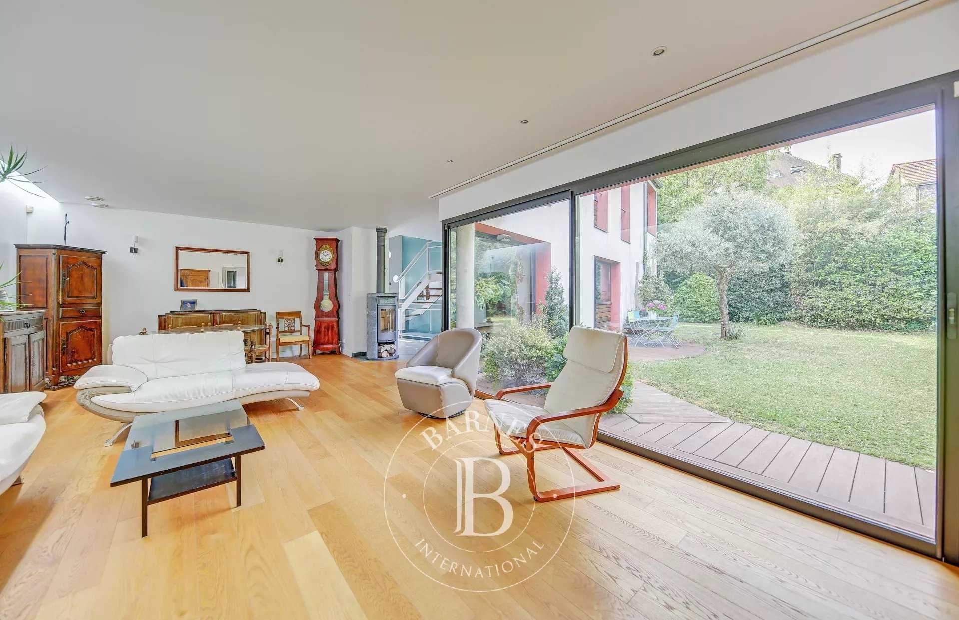 House Viroflay  -  ref 85942017 (picture 1)