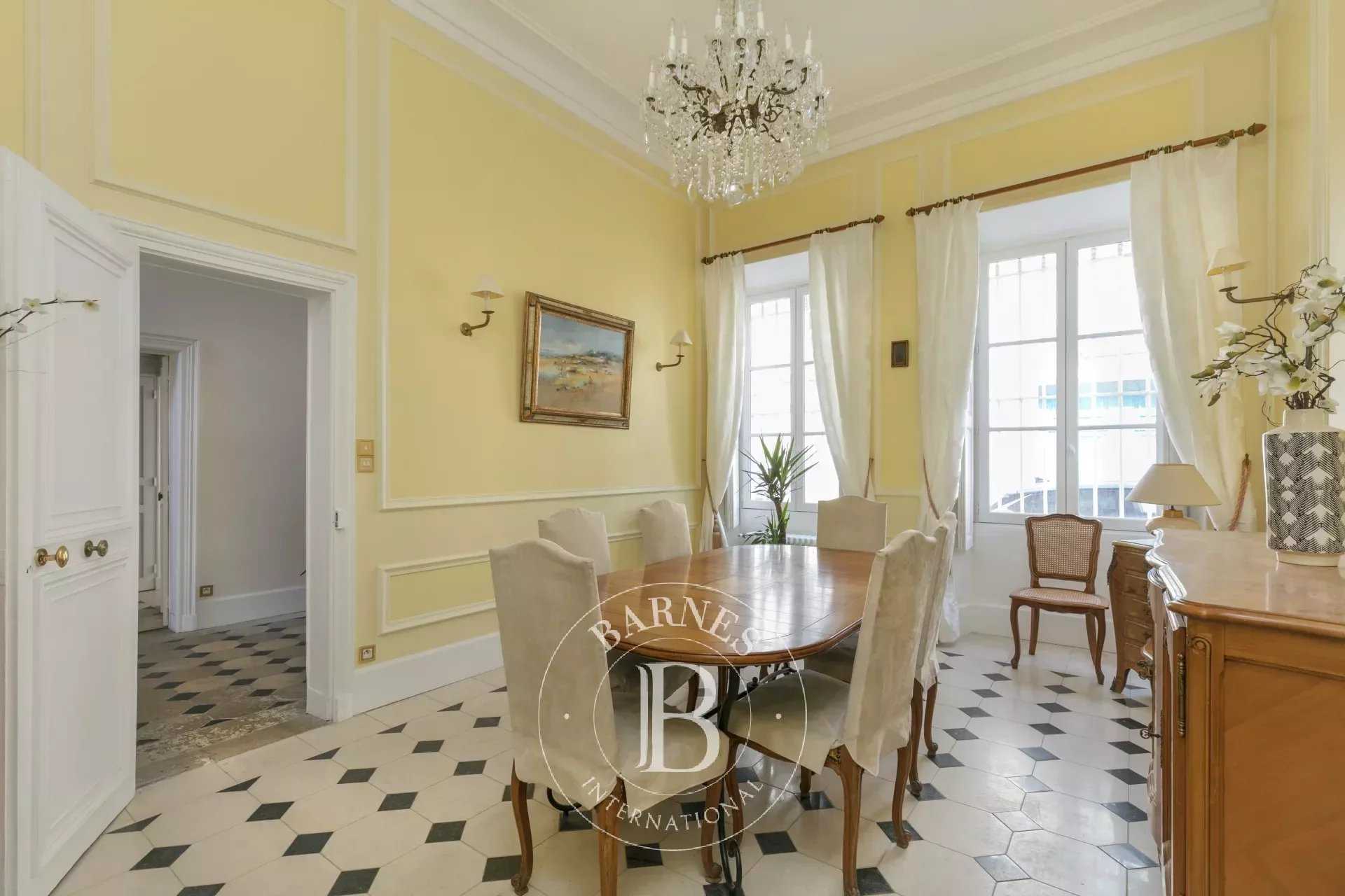 House Versailles  -  ref 5652653 (picture 1)