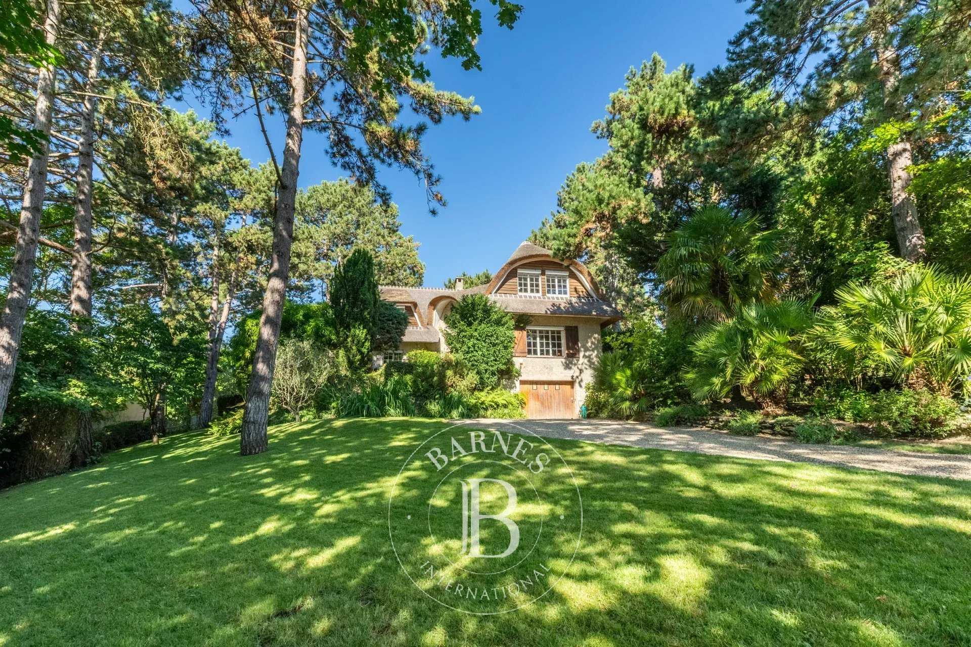 Maison La Celle-Saint-Cloud  -  ref 85159367 (picture 1)