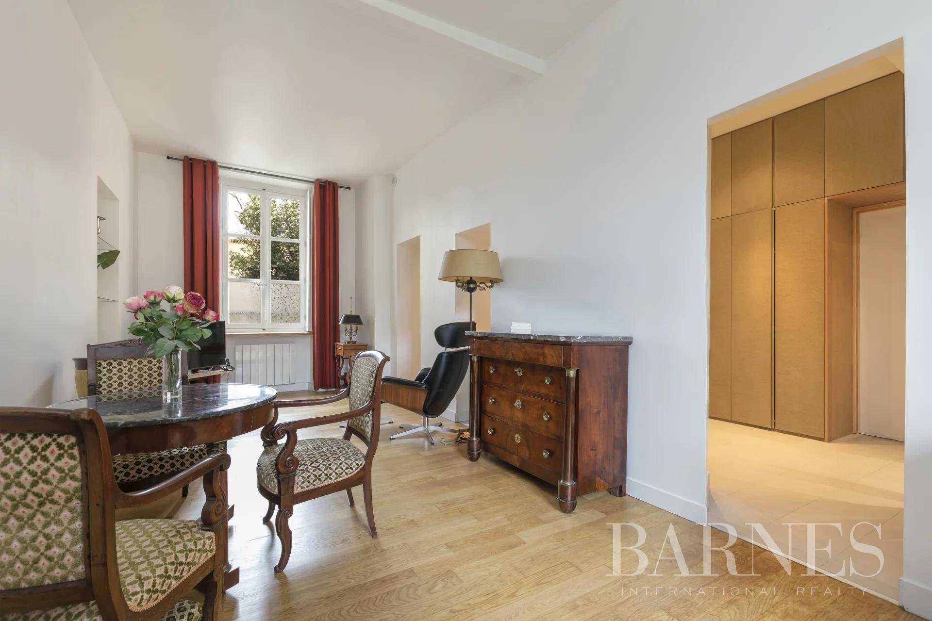 Appartement Versailles  -  ref 8050910 (picture 2)