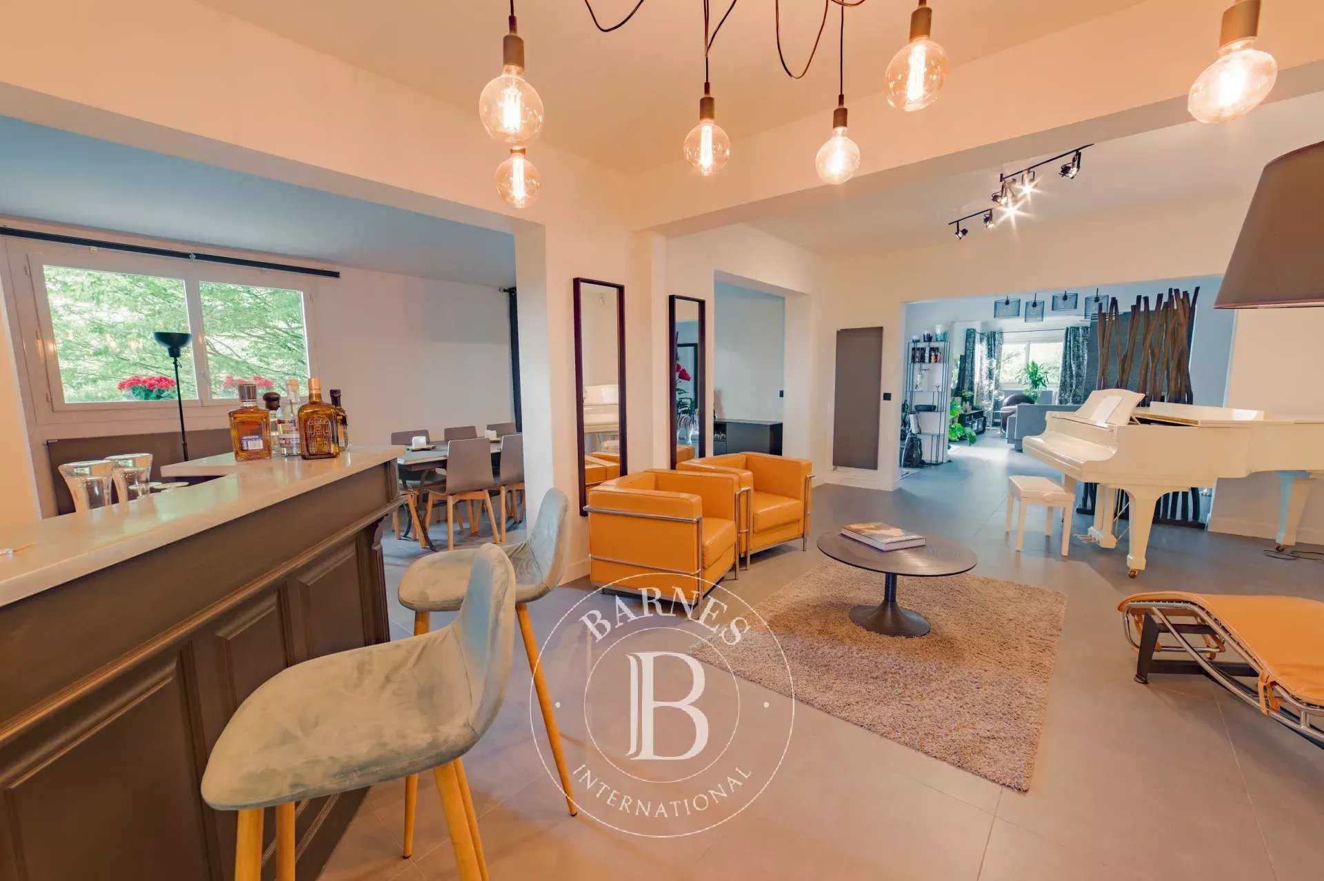 Maison L'Étang-la-Ville  -  ref 85965000 (picture 1)