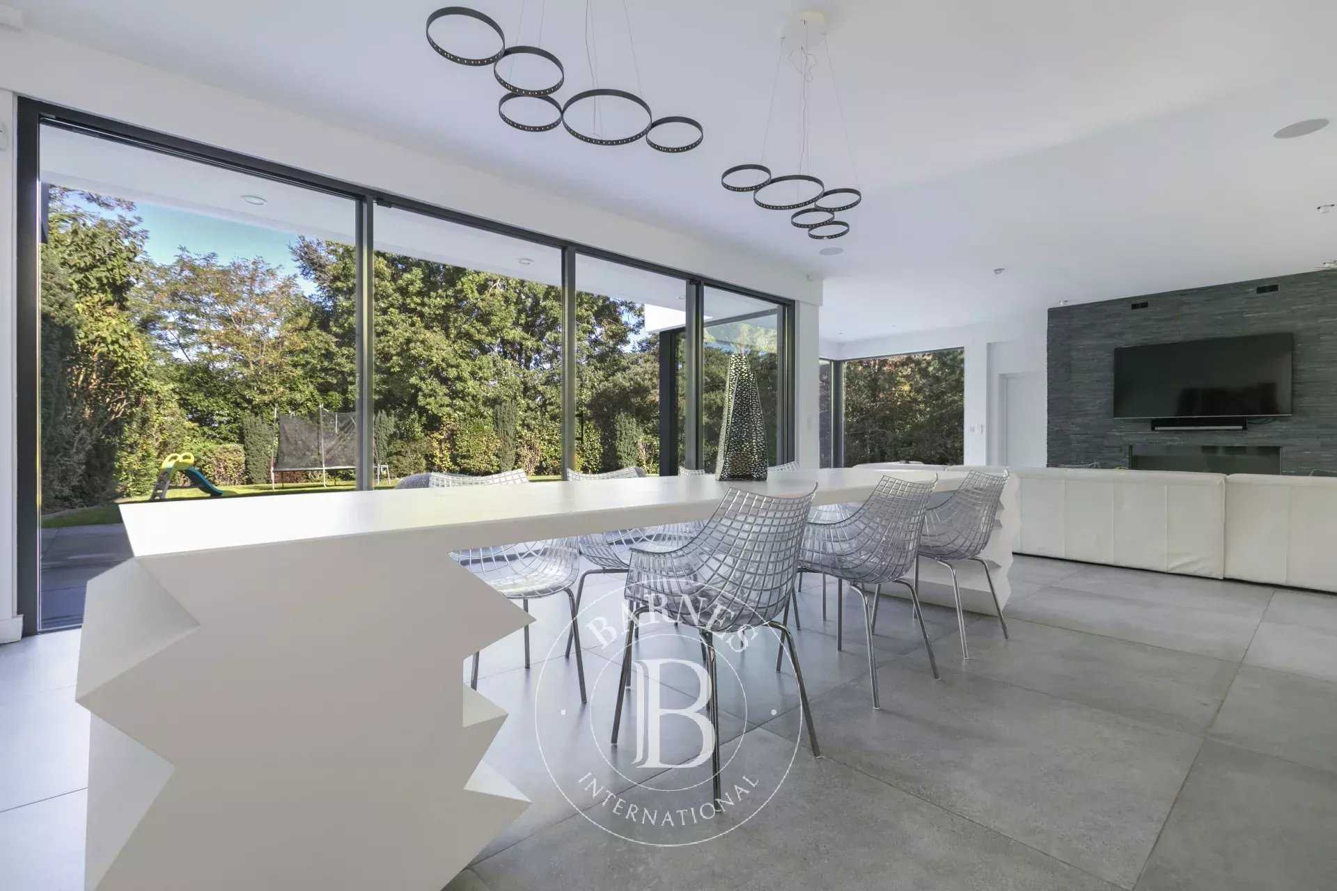 House La Celle-Saint-Cloud  -  ref 86210556 (picture 1)
