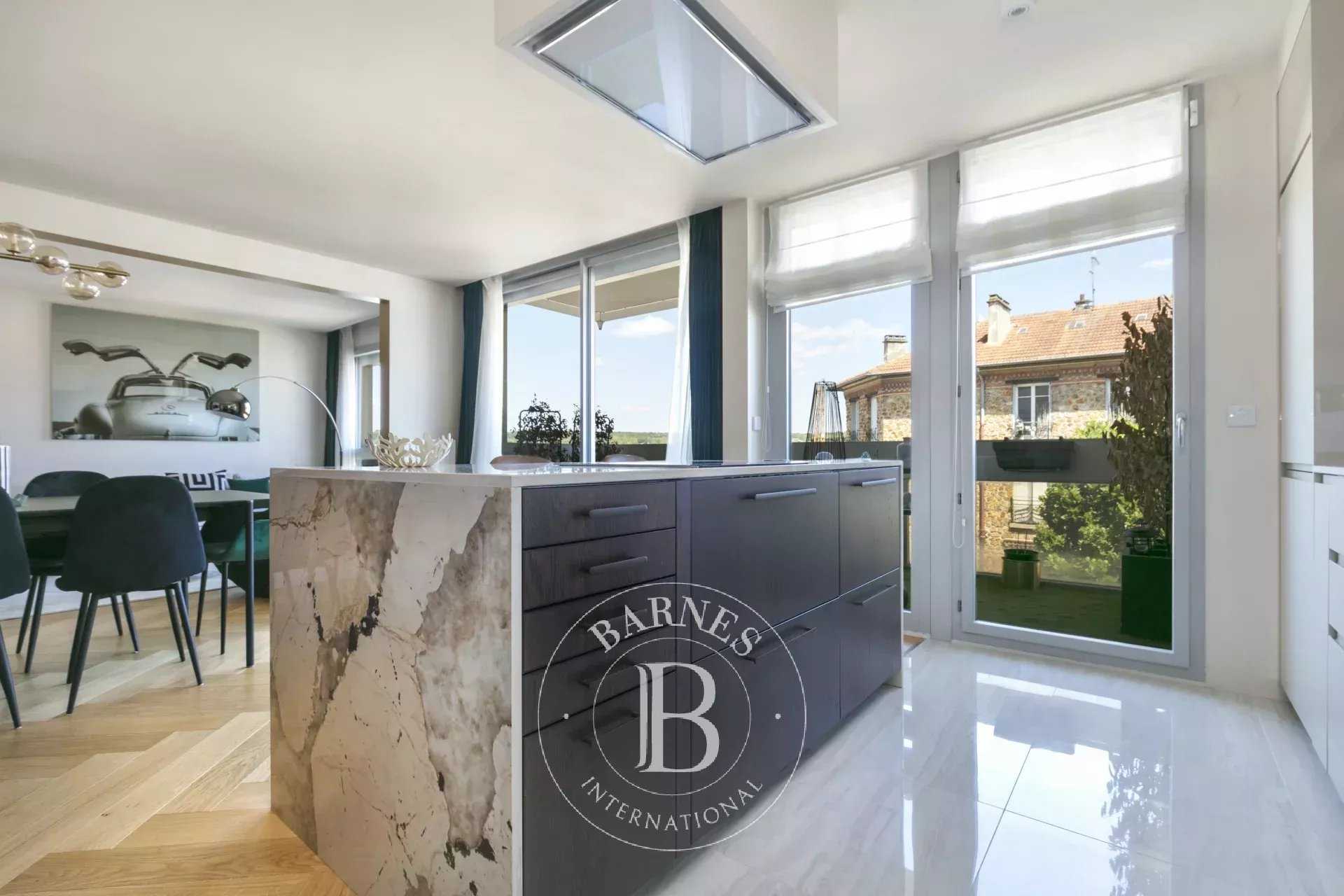 Appartement Le Chesnay  -  ref 84920125 (picture 1)