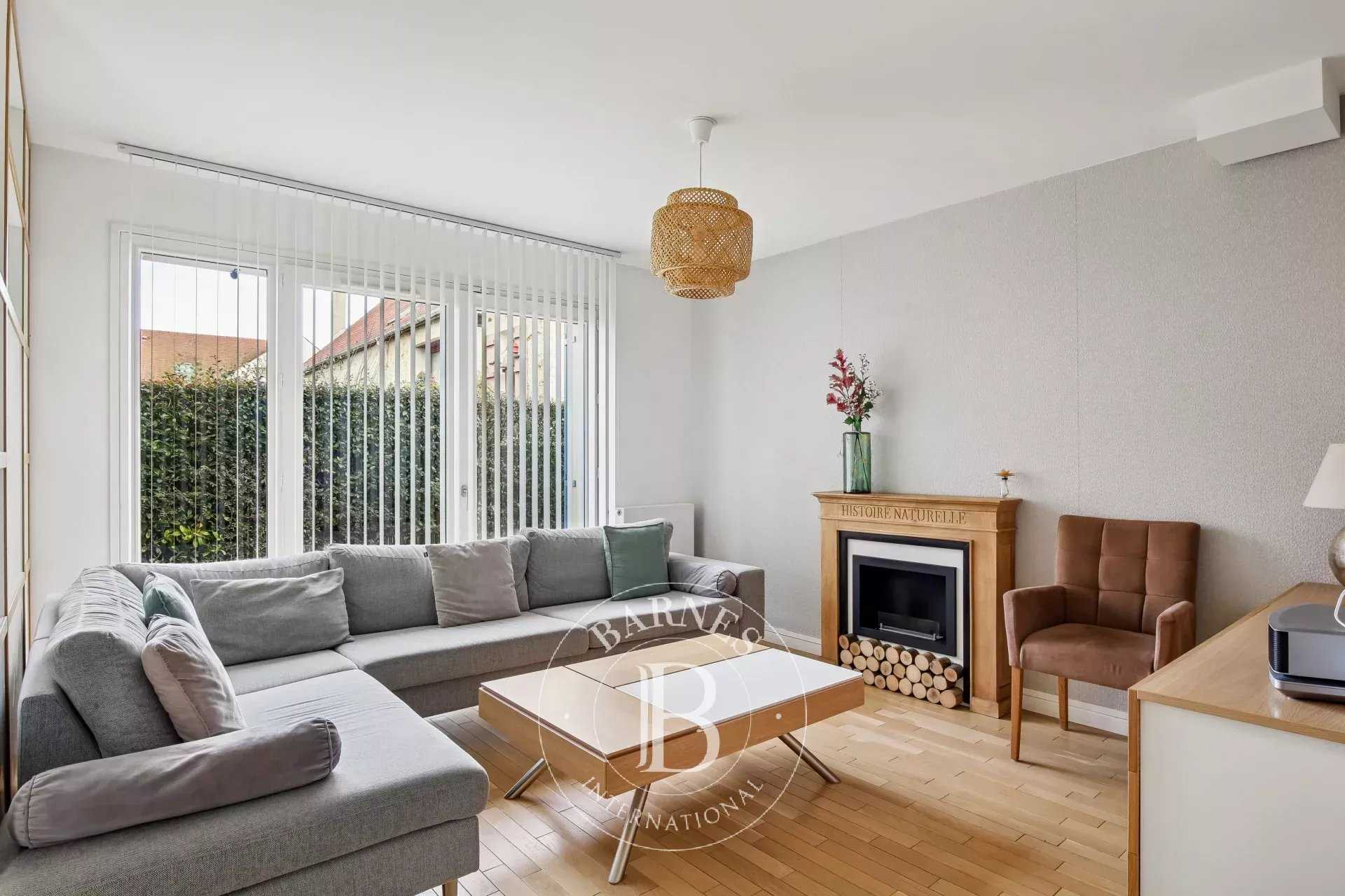 Maison Buc  -  ref 86719335 (picture 2)