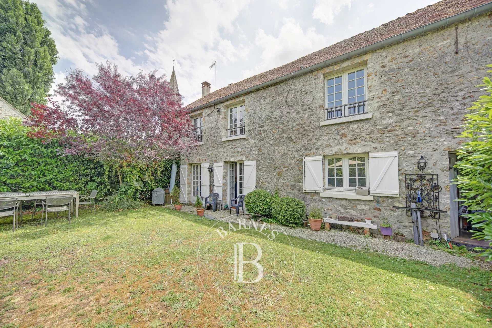 House Feucherolles  -  ref 85954799 (picture 1)