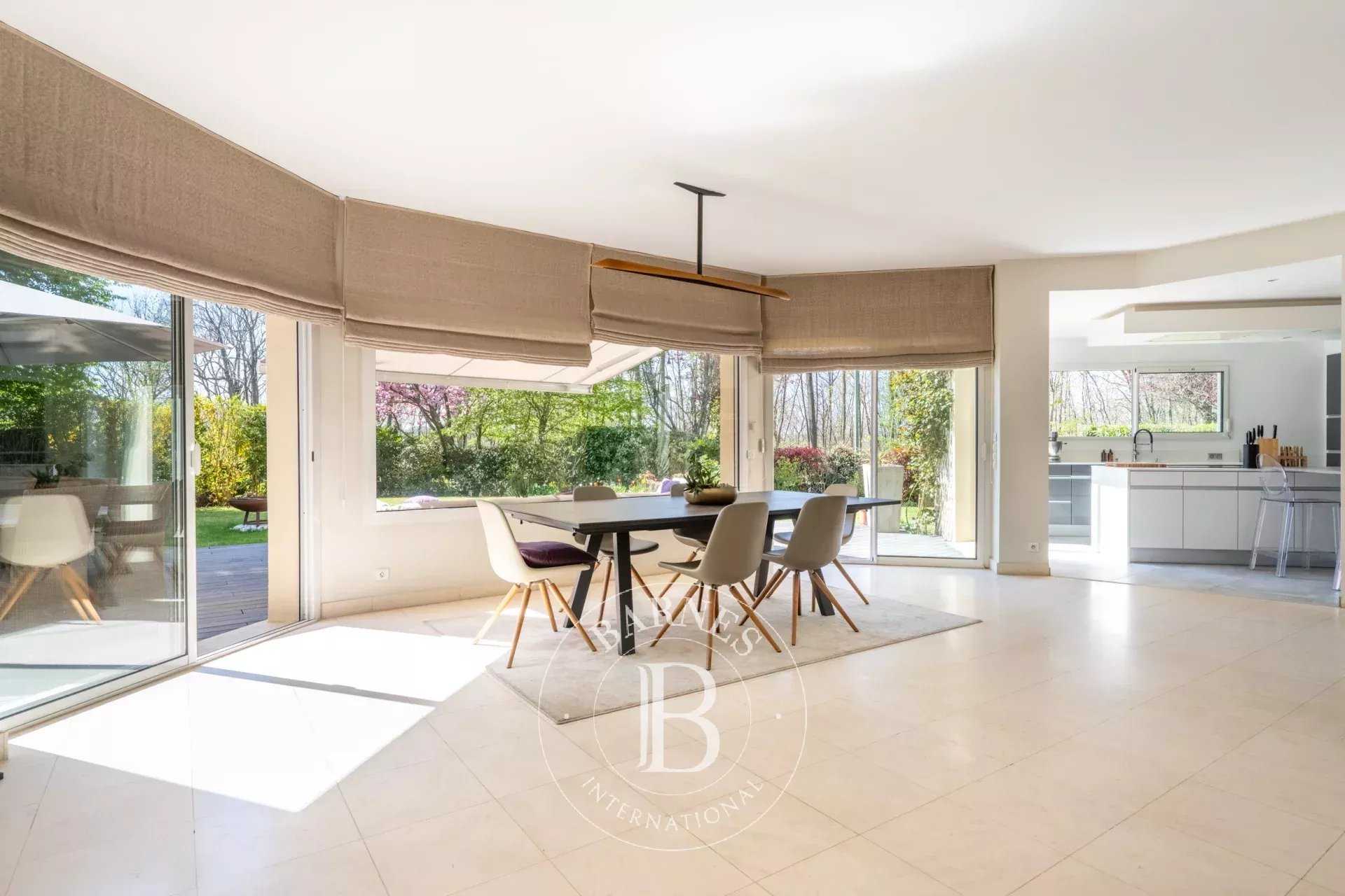 Maison La Celle-Saint-Cloud  -  ref 85798333 (picture 1)