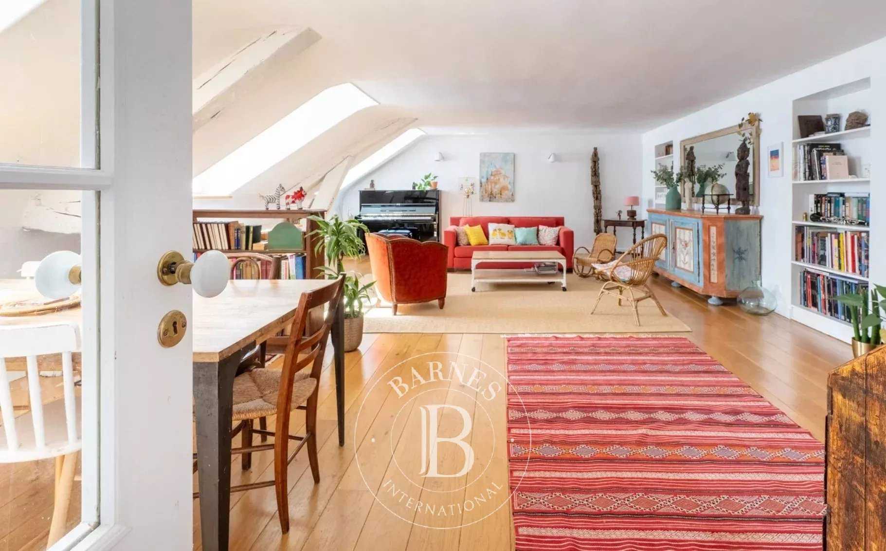 Apartment Versailles  -  ref 85856702 (picture 2)