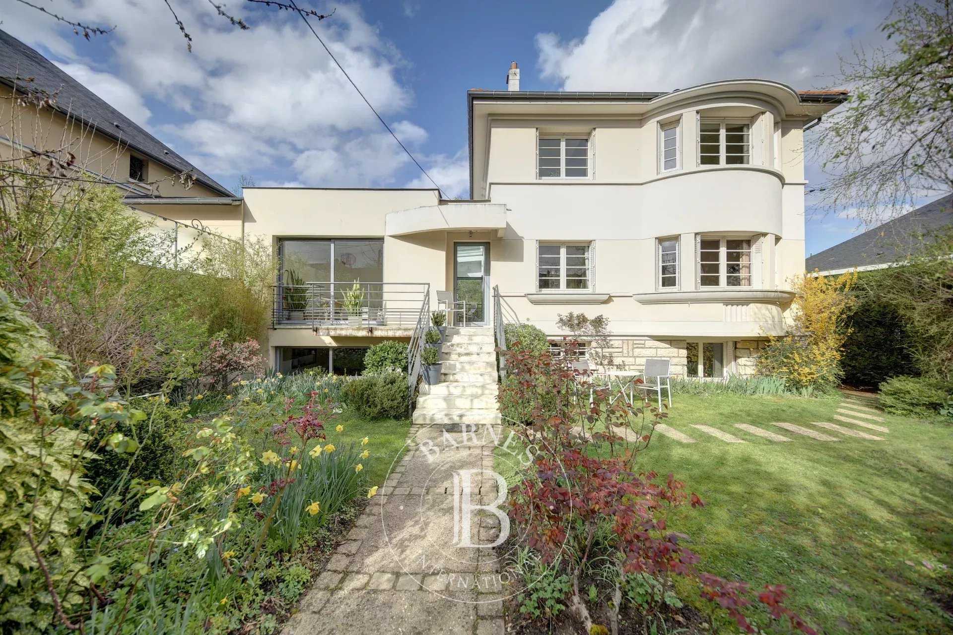 Maison Versailles  -  ref 86807968 (picture 1)