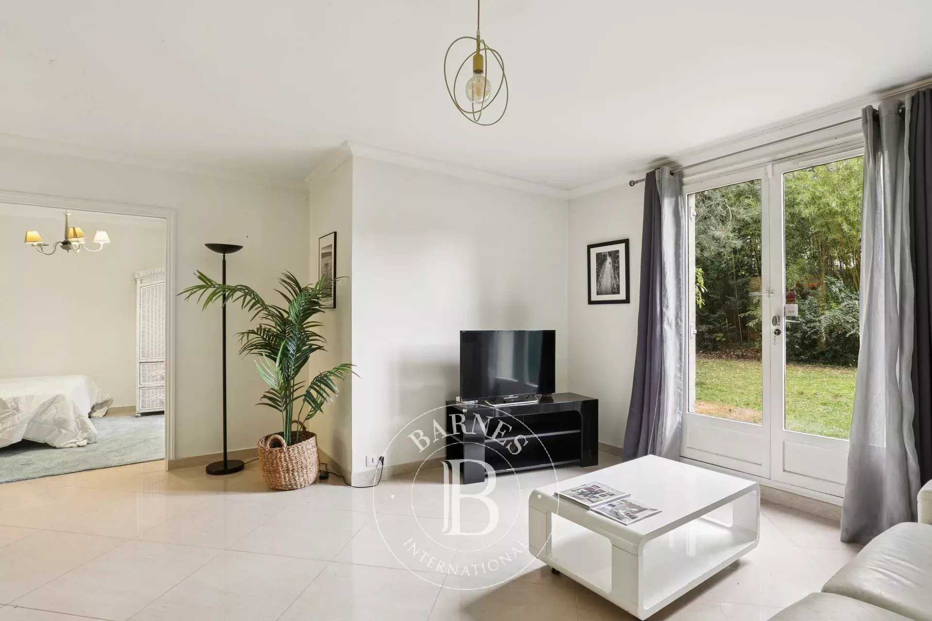 Appartement Versailles  -  ref 86230371 (picture 3)